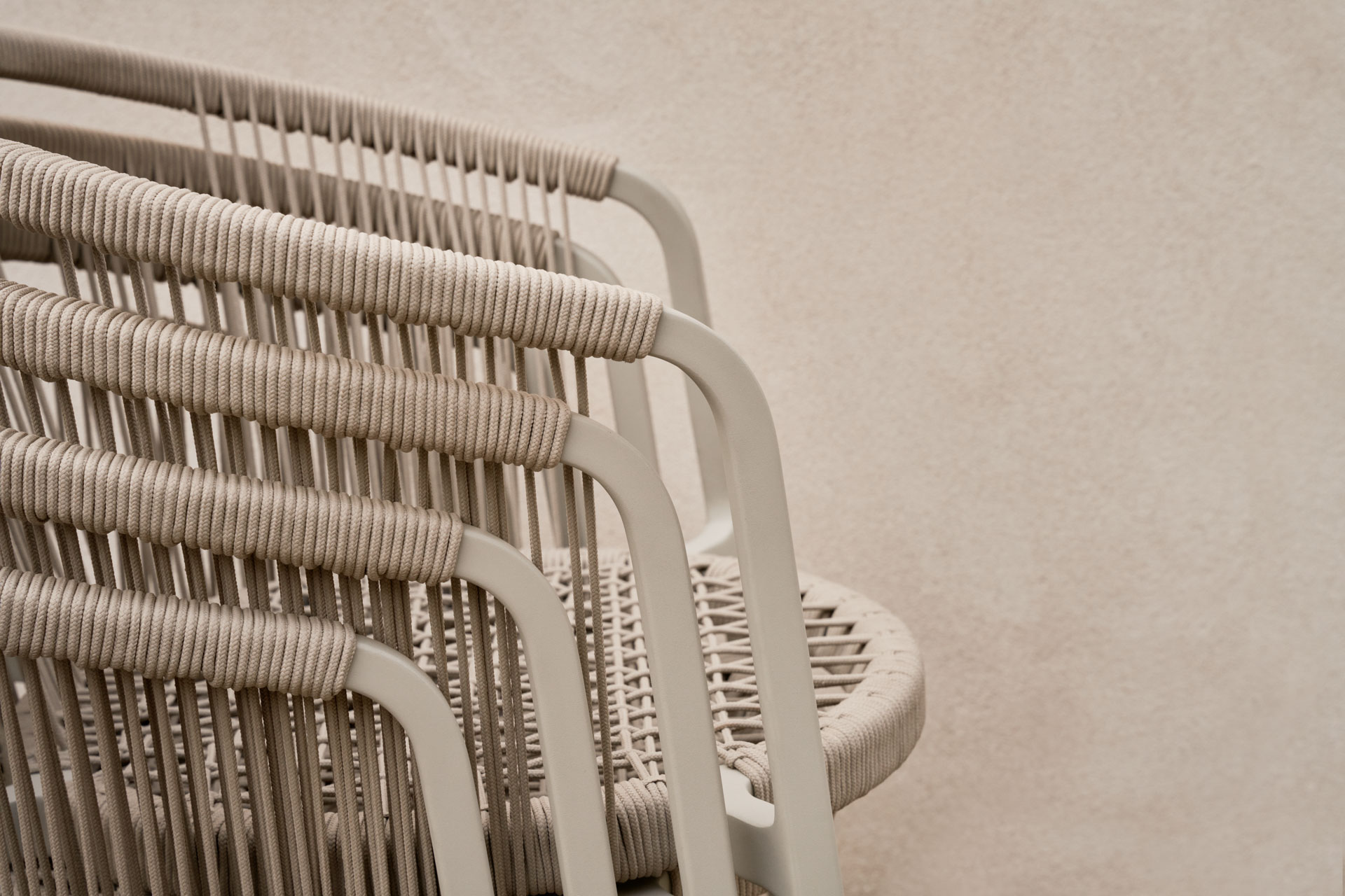 Vipp 710 // LAGRASSE Chair - Gartenstuhl, dune sand