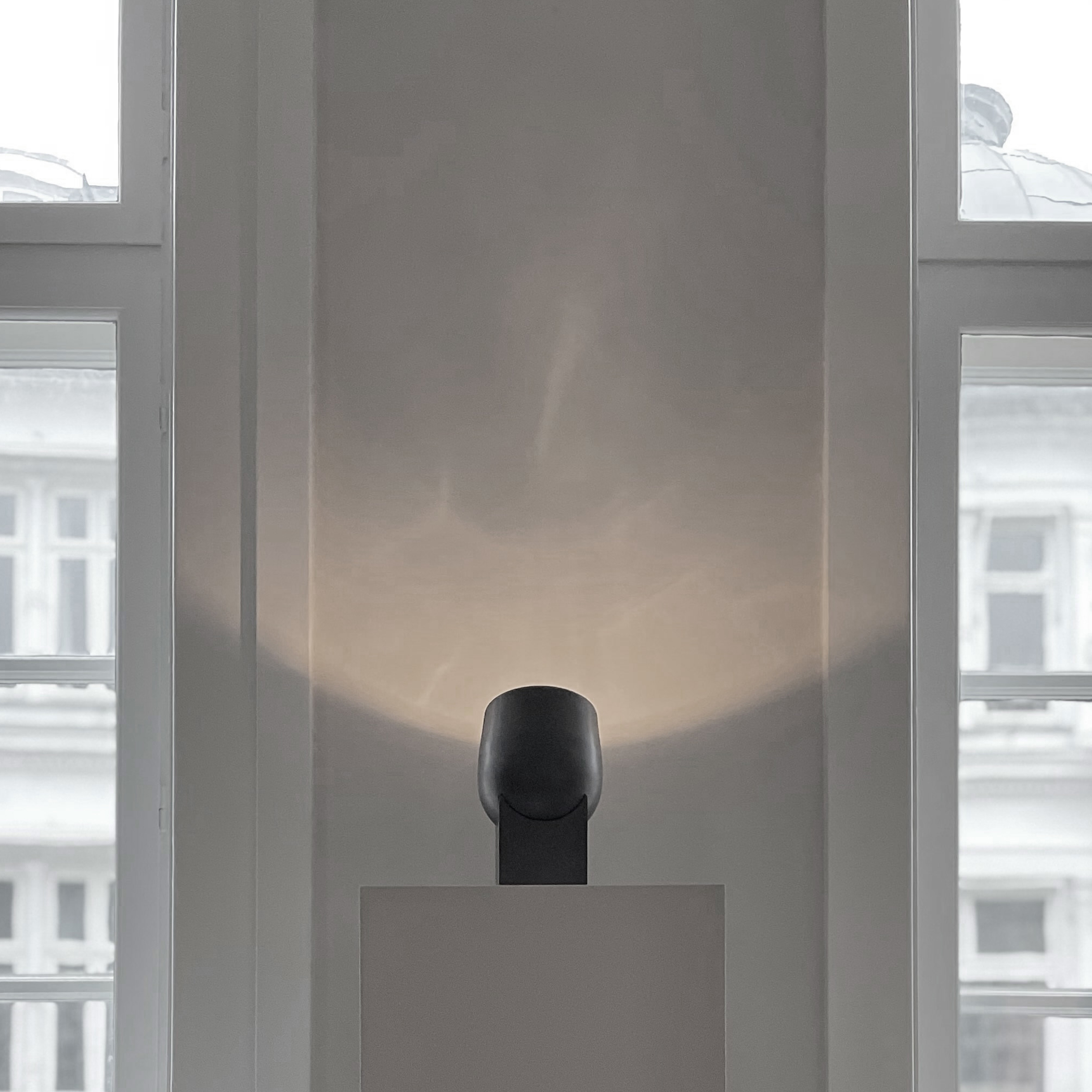 101 COPENHAGEN // PIVOT - TABLE LAMP | BRONZE