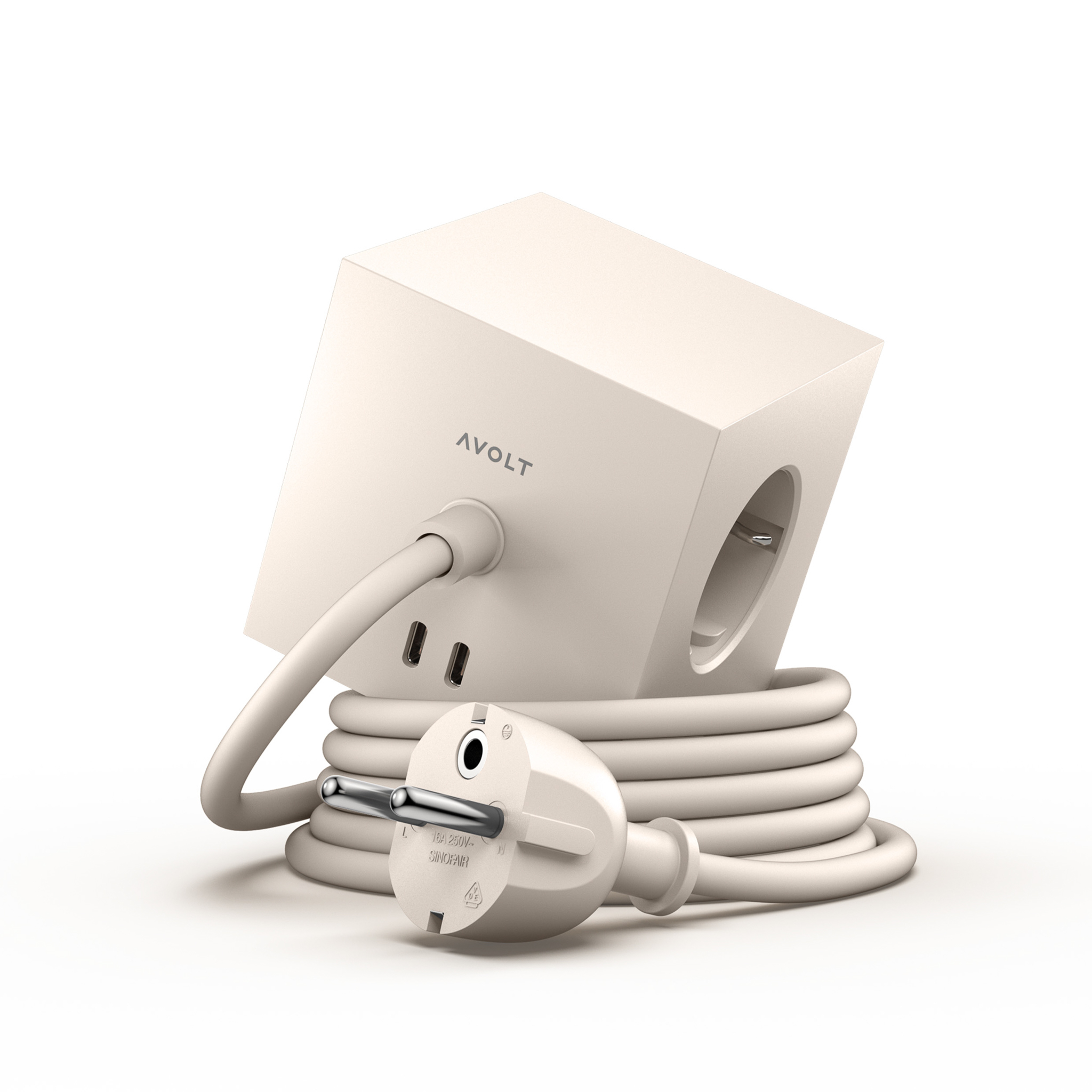 AVOLT // SQUARE 1 - SOCKET ADAPTER USB-C MAGNET | BEIGE