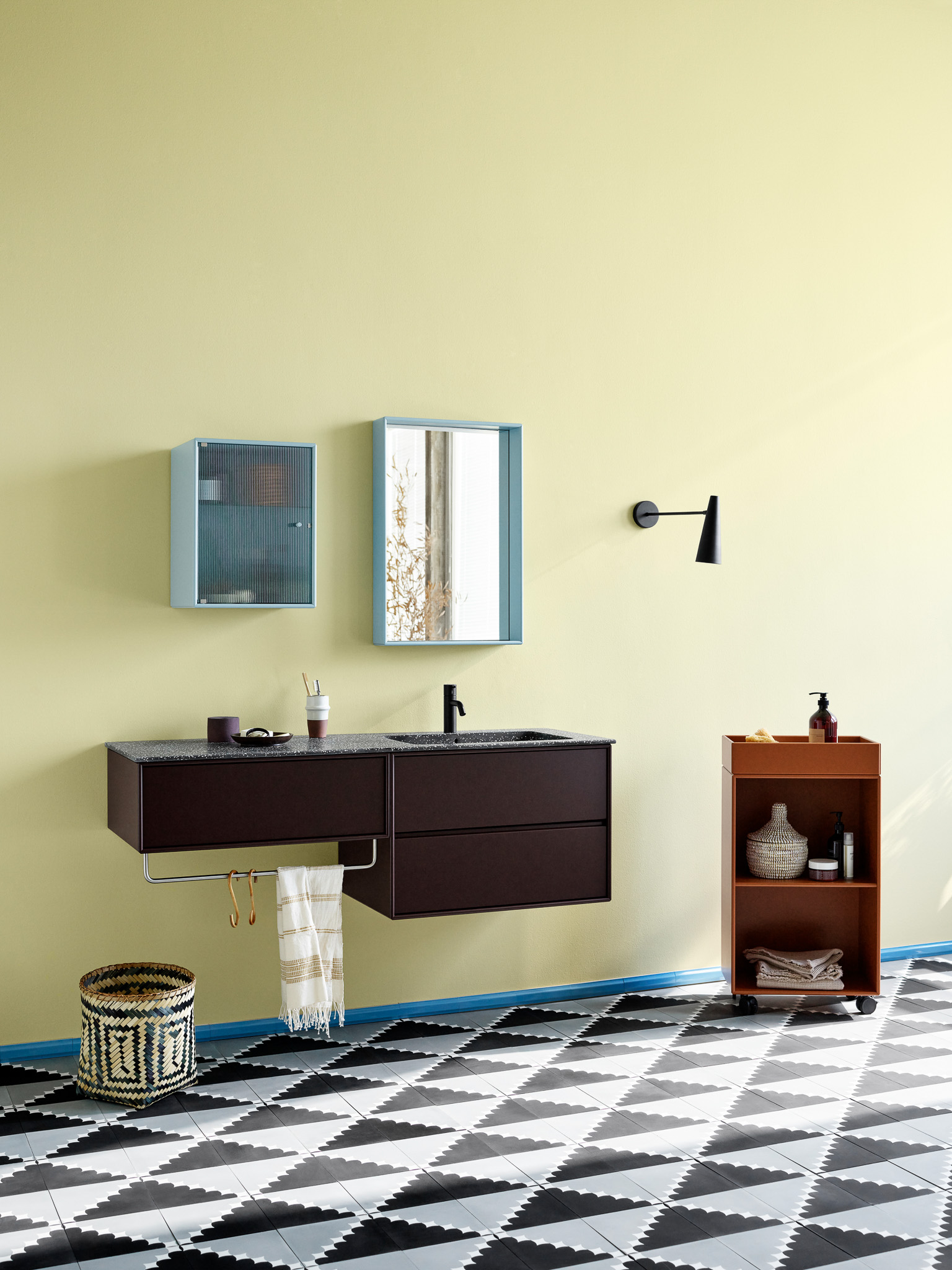 MONTANA // RIPPLE - SMALL BATHROOM CABINET | 09 NORDIC | FLOATING