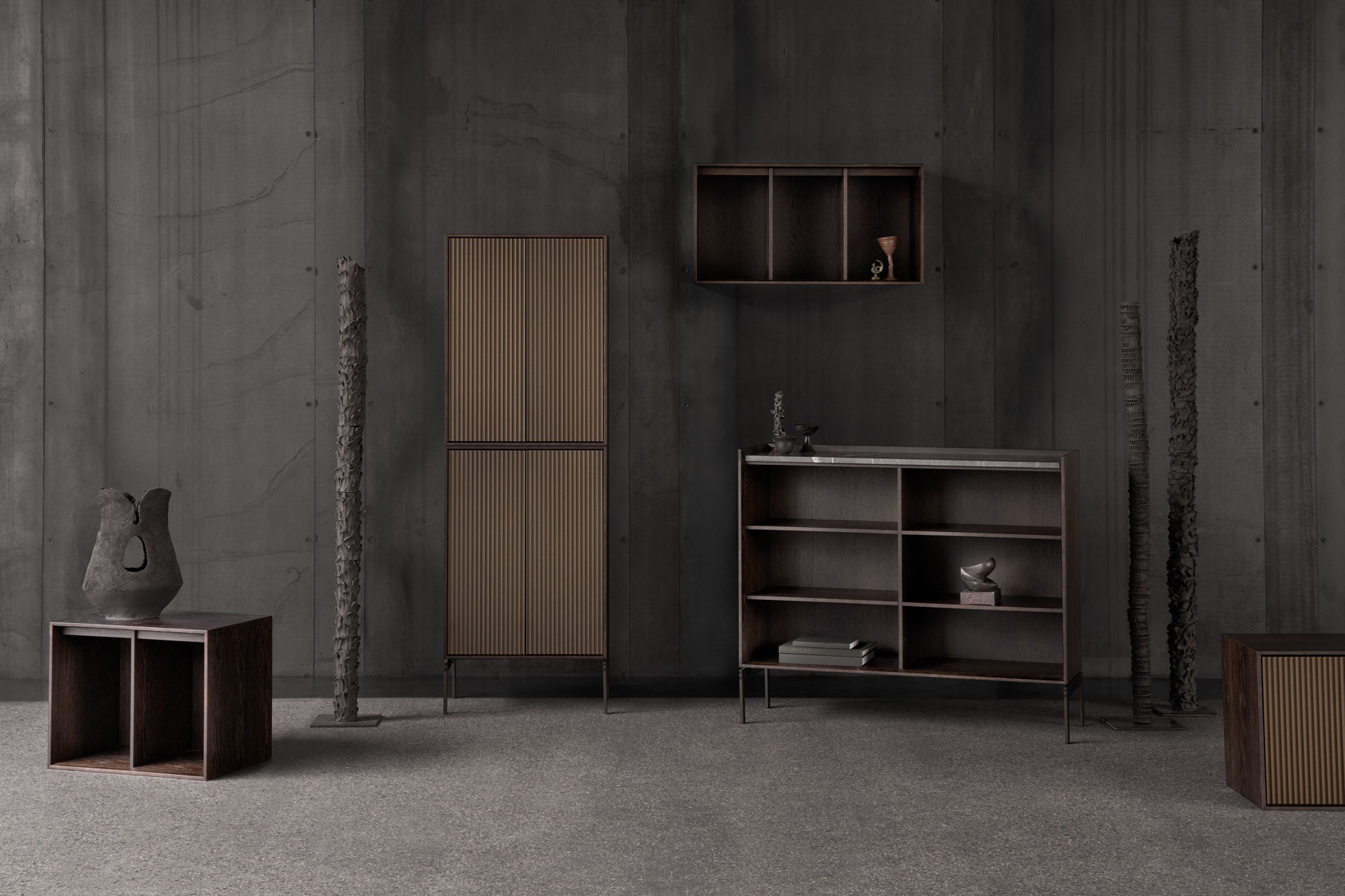 VIPP 675 // Cabinet H3 - Light oak case, Sky grey marble top