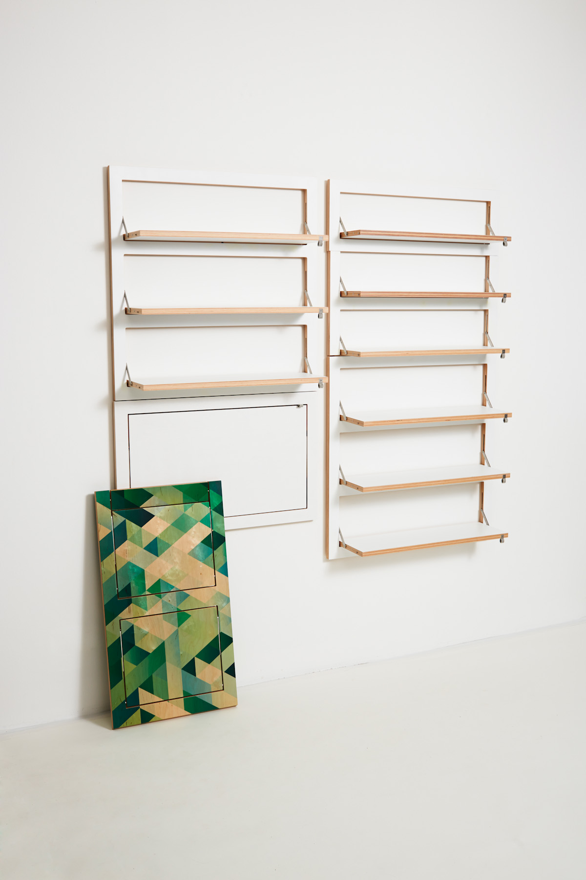 AMBIVALENZ // FLÄPPS - SHELF | 80X80-3 | WHITE