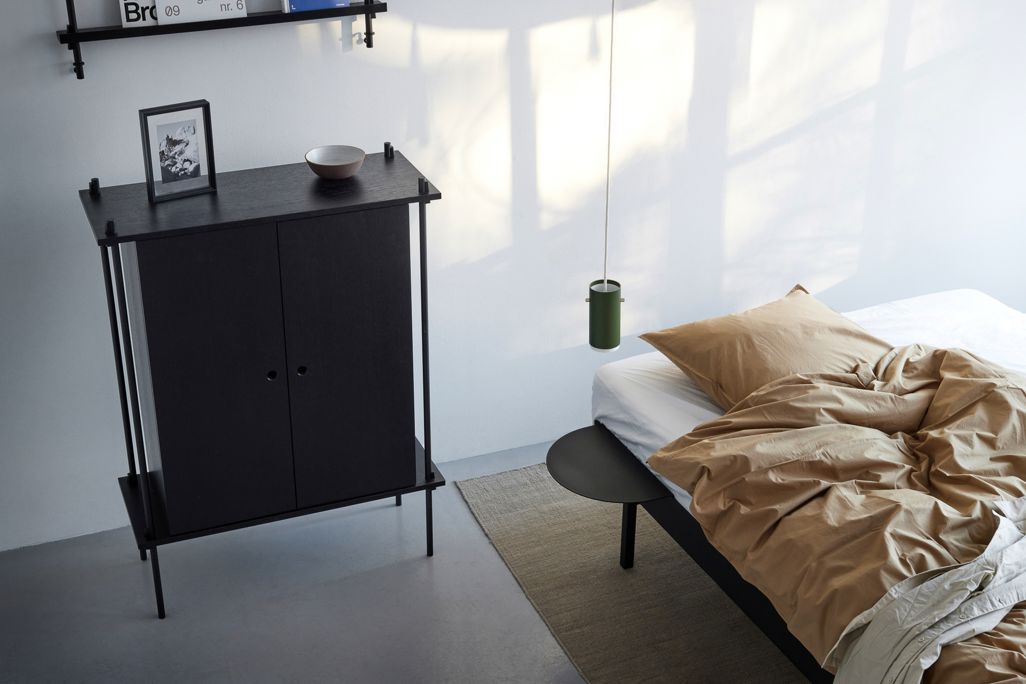 MOEBE // BED 90 CM (TALL) - BLACK | NO SLATS | 1x SIDE TABLE