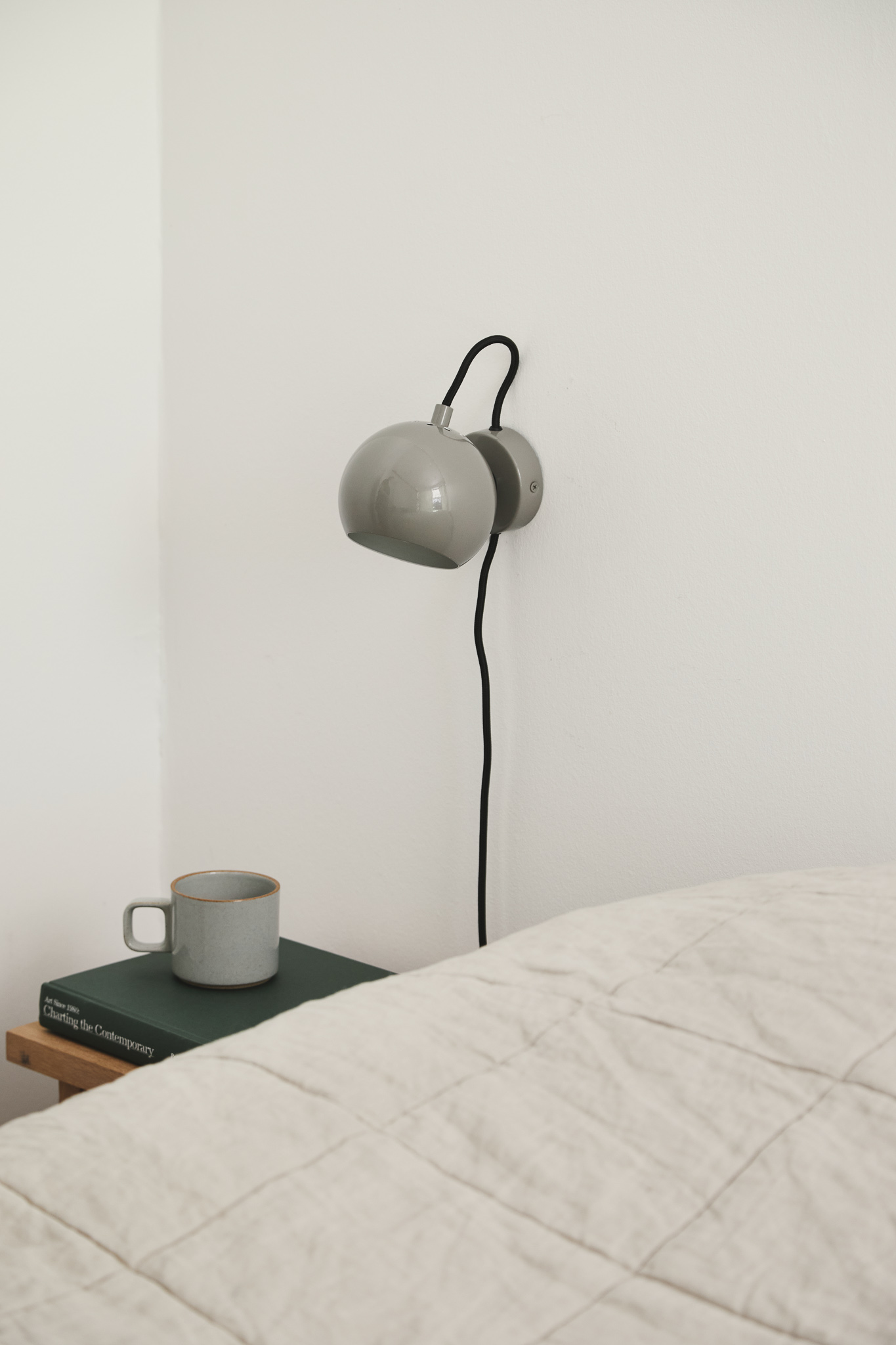 FRANDSEN // BALL WALL LAMP Ø12 EU - MATT ANTIQUE BRASS