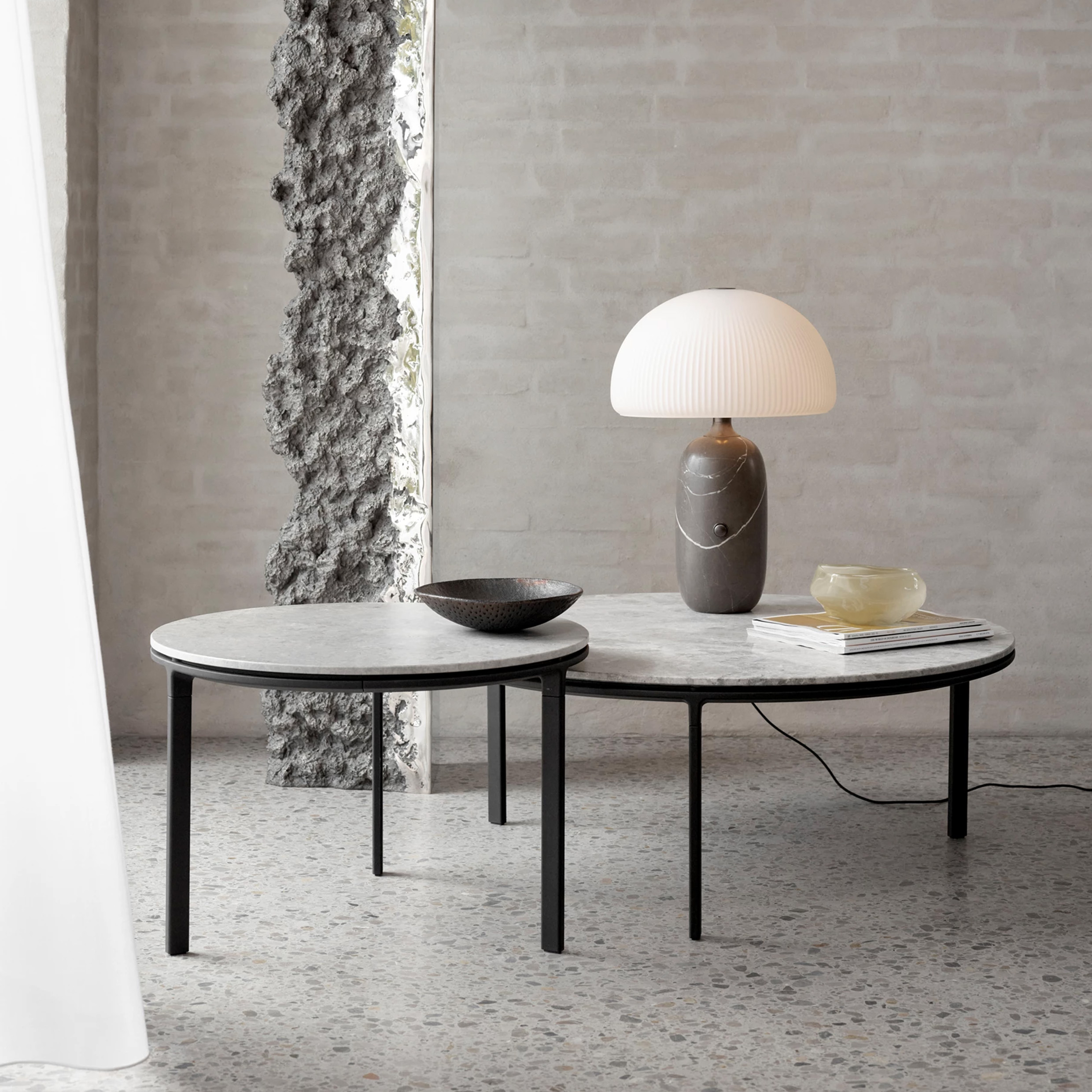 VIPP 423 // COFFEE TABLE - BEISTELLTISCH, Ø60, PIETRA GREY