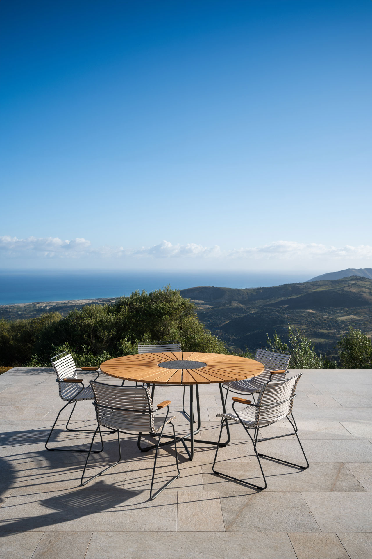 Houe // CIRCLE Dining Table - Outdoor dining table, bamboo, Ø110cm