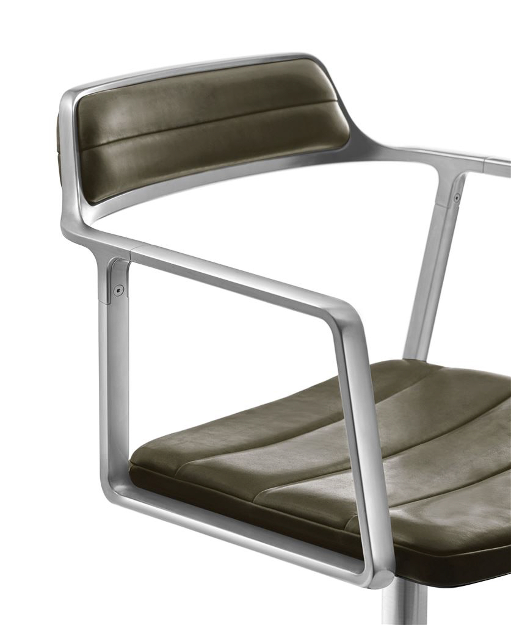 VIPP 452 // SWIVEL CHAIR - BOSCO GREEN, POL. FRAME, CASTORS