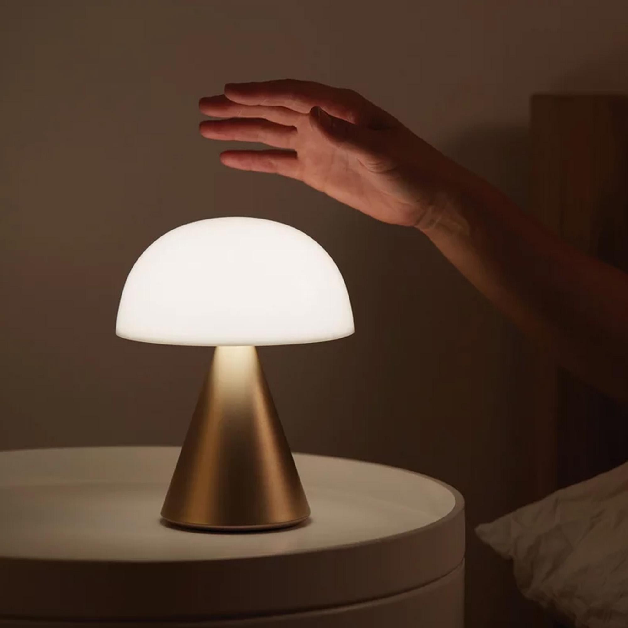 LEXON DESIGN // MINA L - LED TABLE LAMP | GOLD