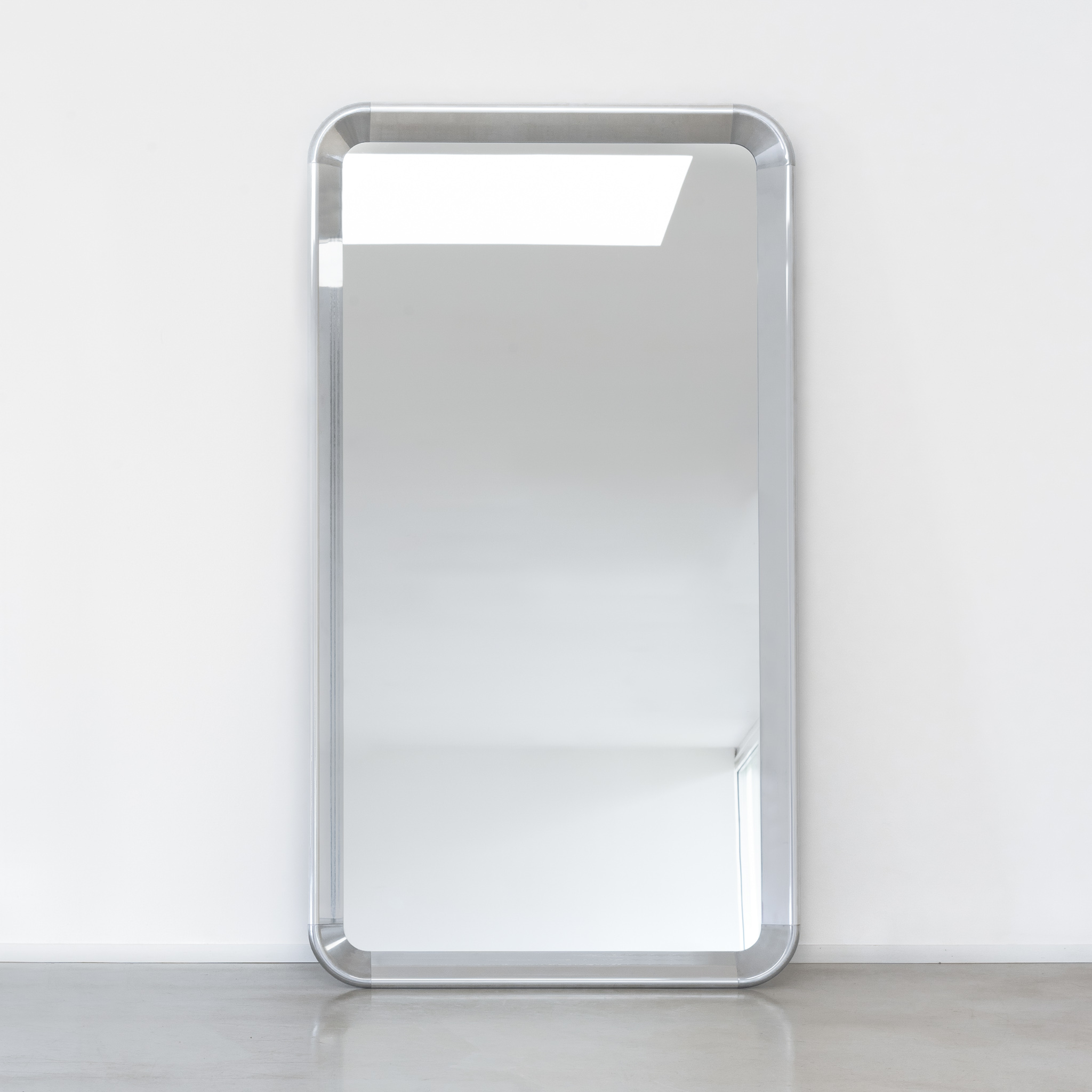 MAGIS // DEJA-VU - STANDING MIRROR | POLAR FRAME | 190CMX105CM