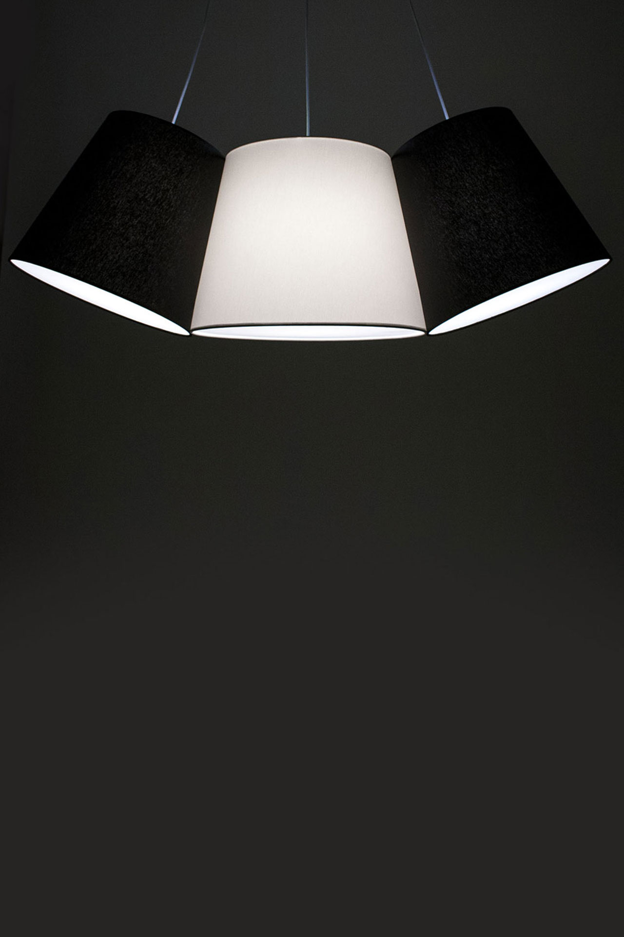 frauMaier // Cluster (3 shades) - Pendant lamp, taupe