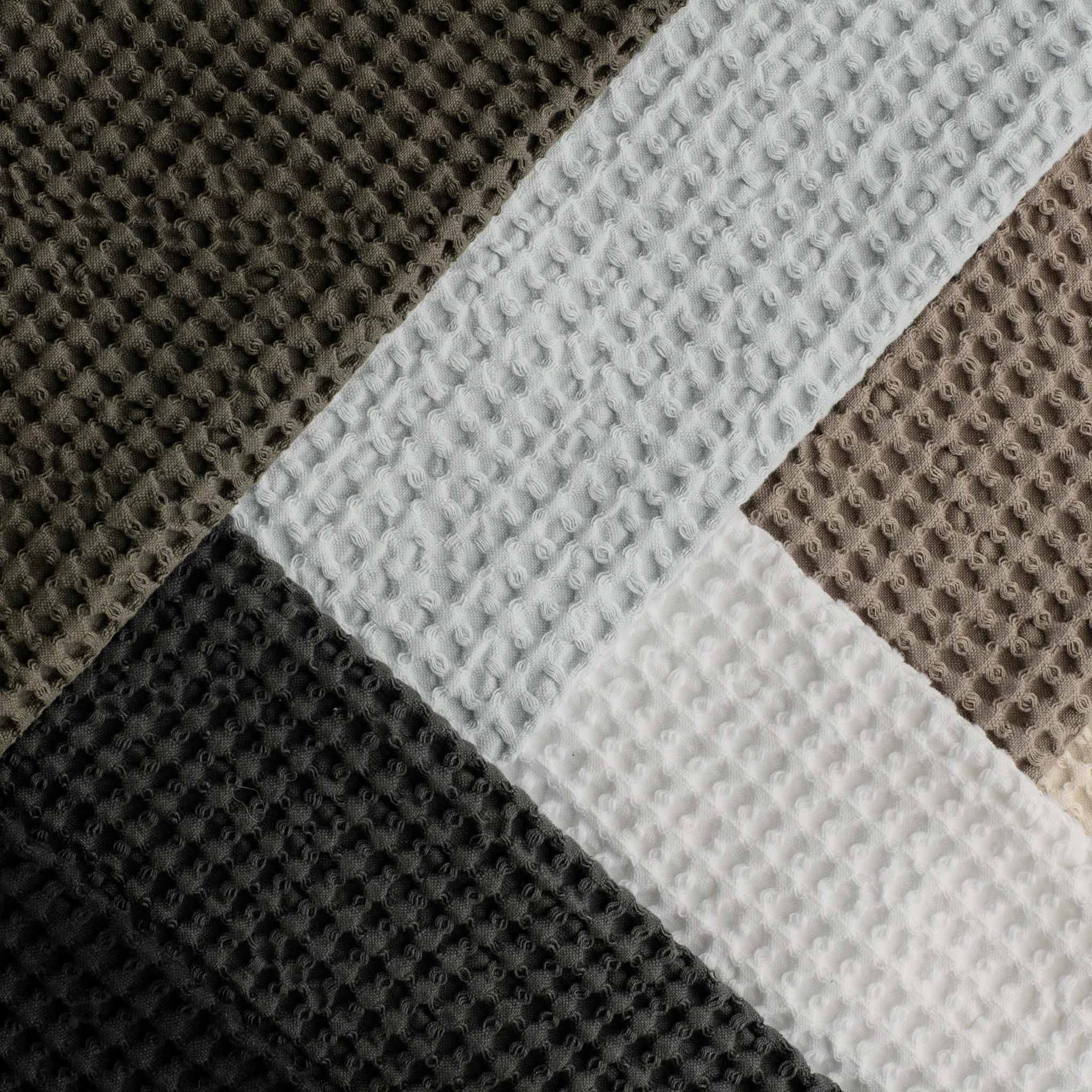 BLOMUS // CARO - GUEST TOWELS SET OF 2 | 30X30CM | BLACK