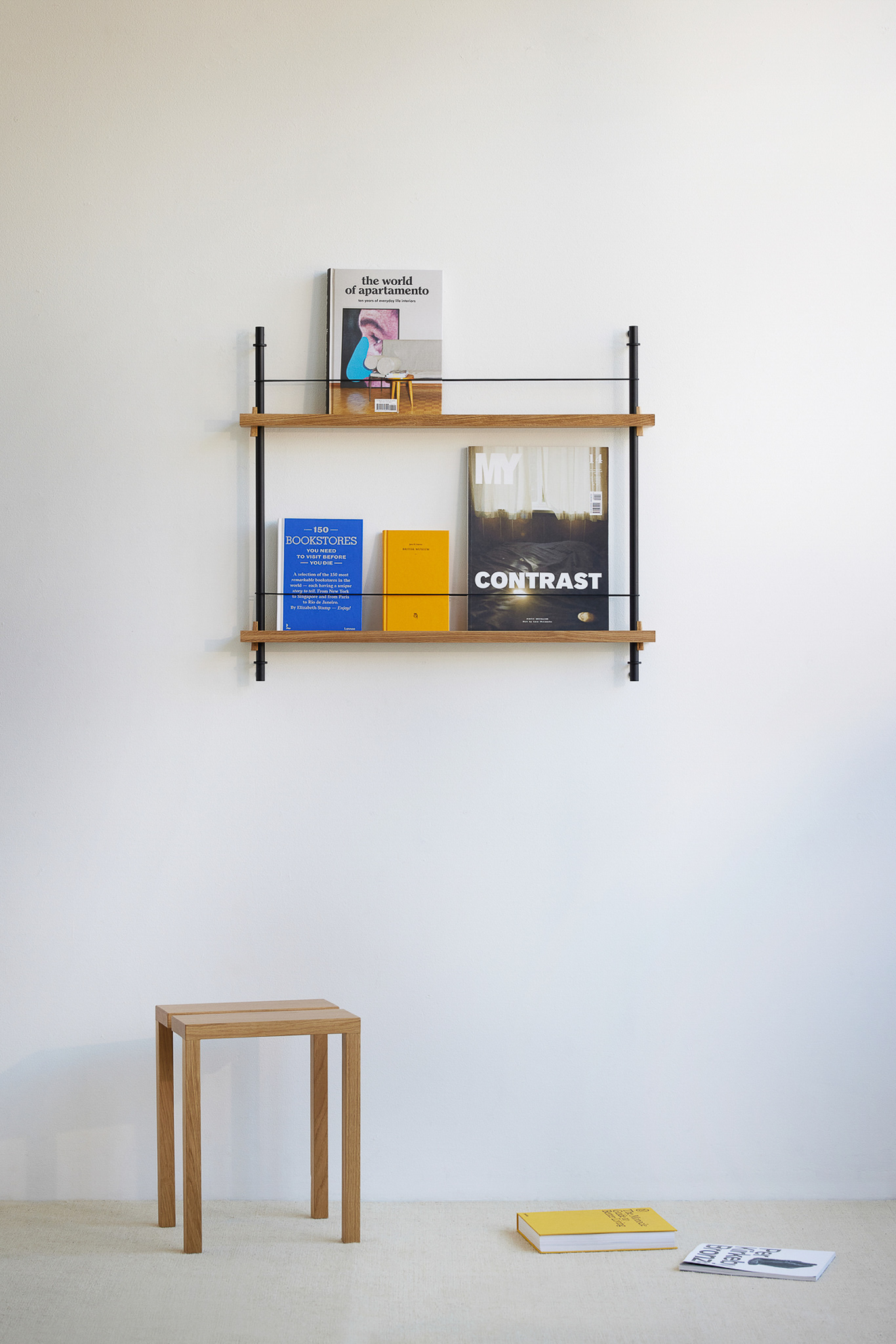 MOEBE // WANDREGAL - WS.65.1 | 65CM x 92CM |  OAK SHELVES |  WHITE LEGS