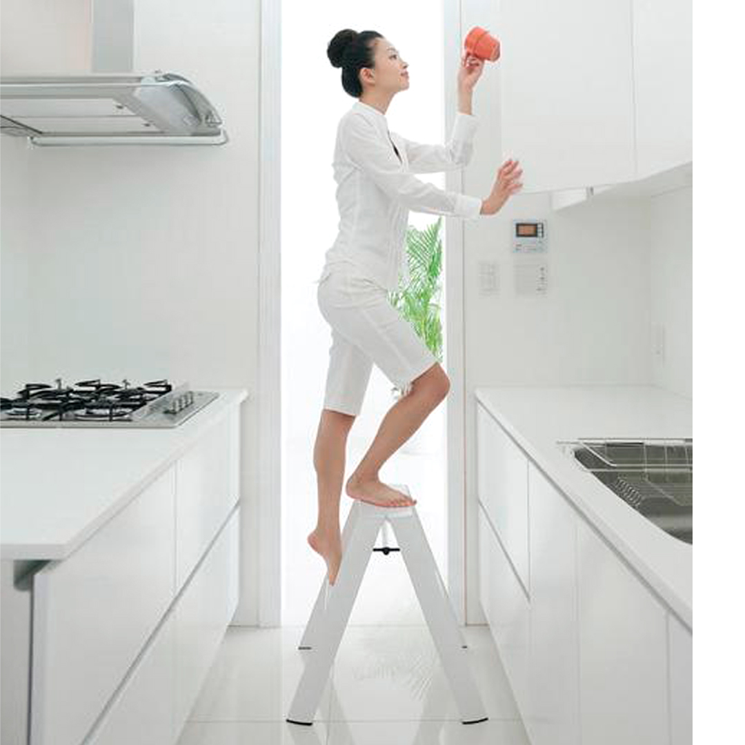 METAPHYS // LUCANO 2 STEP - STEP LADDER | 2-STEP | WHITE