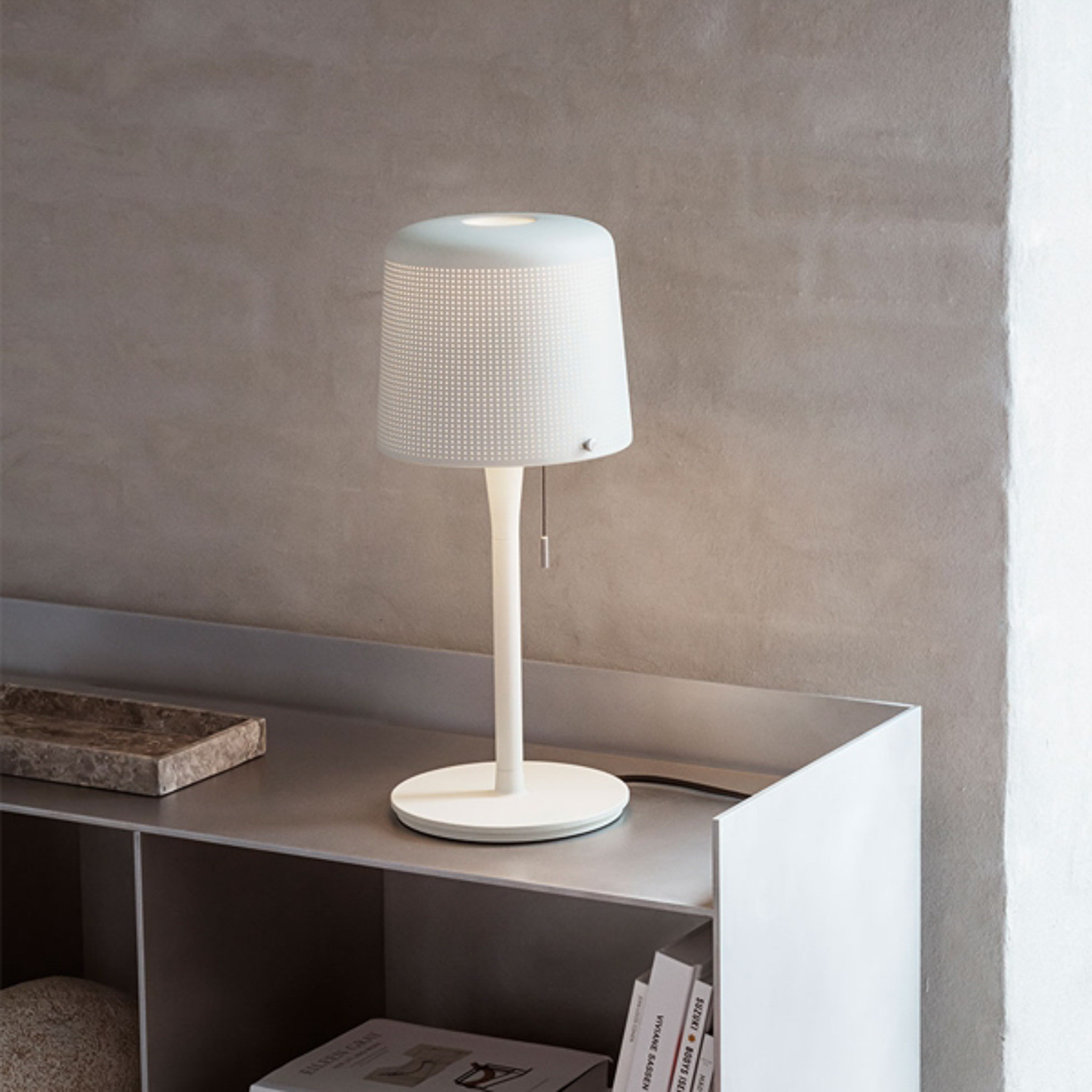 VIPP 530 // TABLE LAMP - TISCHLEUCHTE | LIGHT GREY