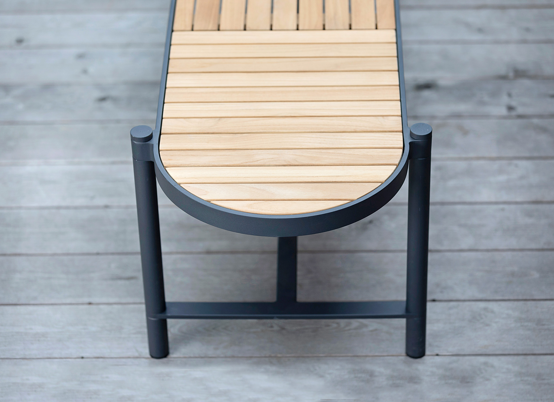 MINDO // MINDO 117 BENCH W BOWL | DARK GRAY