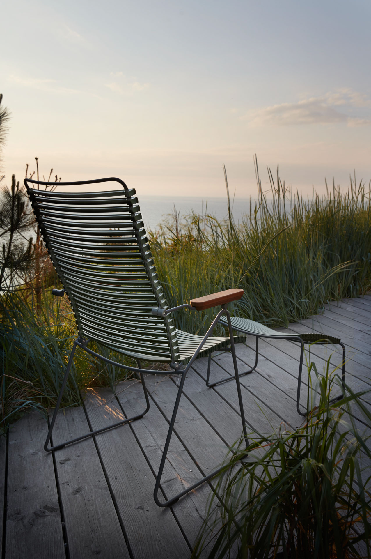 Houe // CLICK Position Chair - adjustable high-back chair, pigeon blue