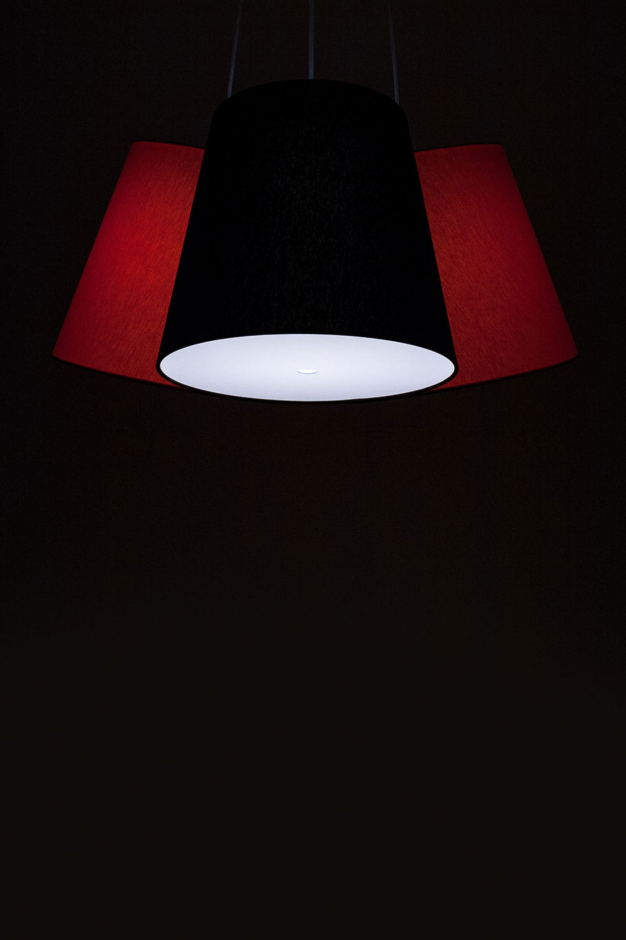 frauMaier // Single SmallCluster - Pendant lamp, senagold