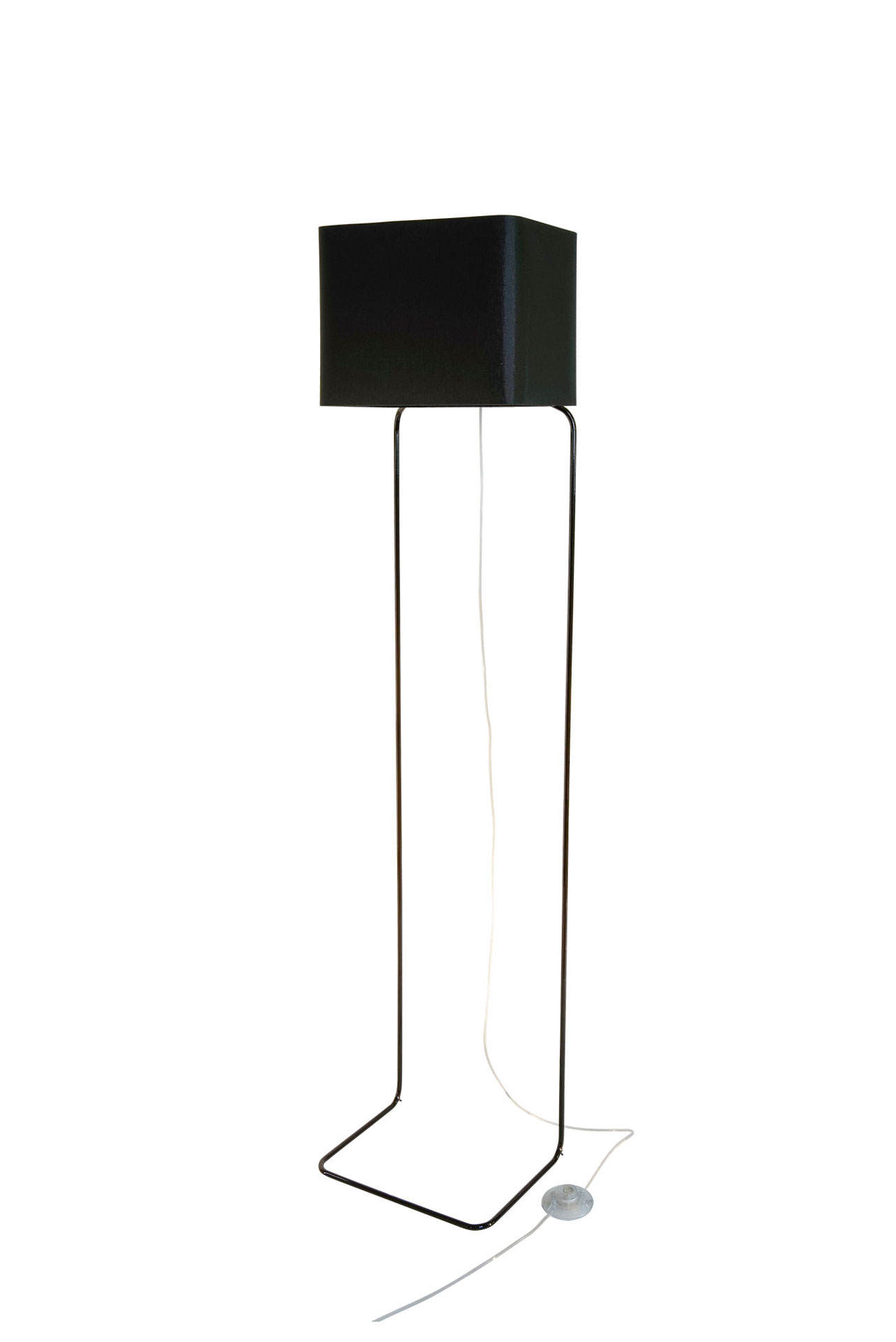 frauMaier // ThinLissie StDim - Floor lamp, senagold, foot switch, with StDim