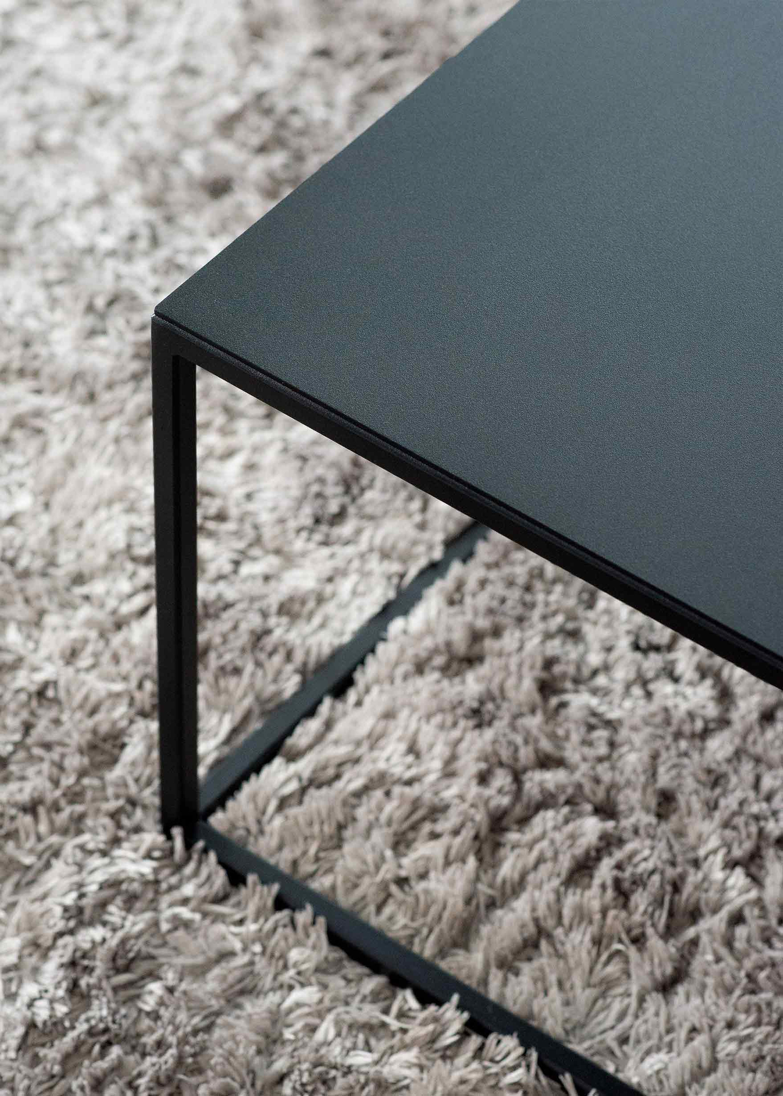 METALLBUDE // DEVANA X - COFFEE TABLE