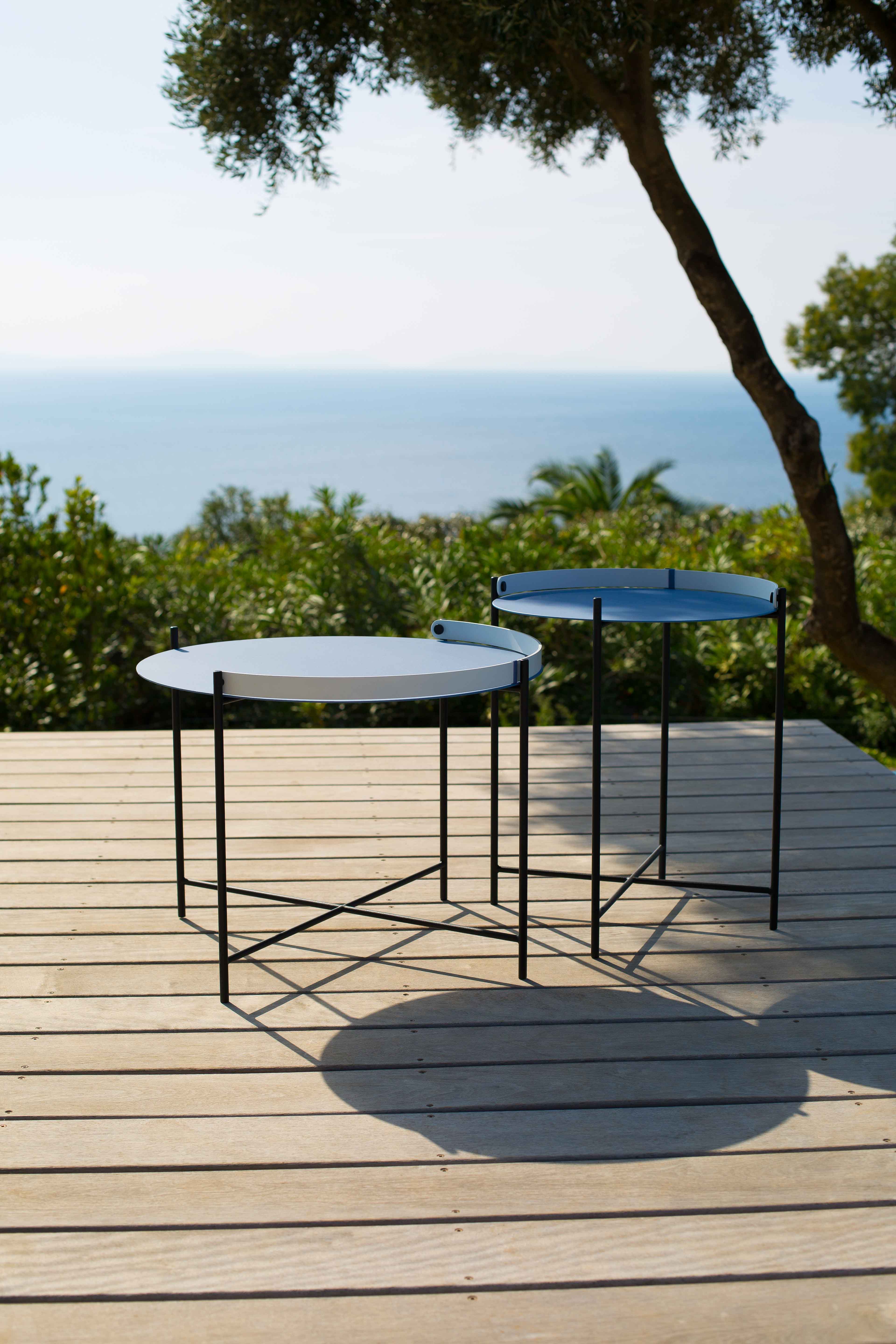 Houe // EDGE - Tray table, Ø76cm, Black