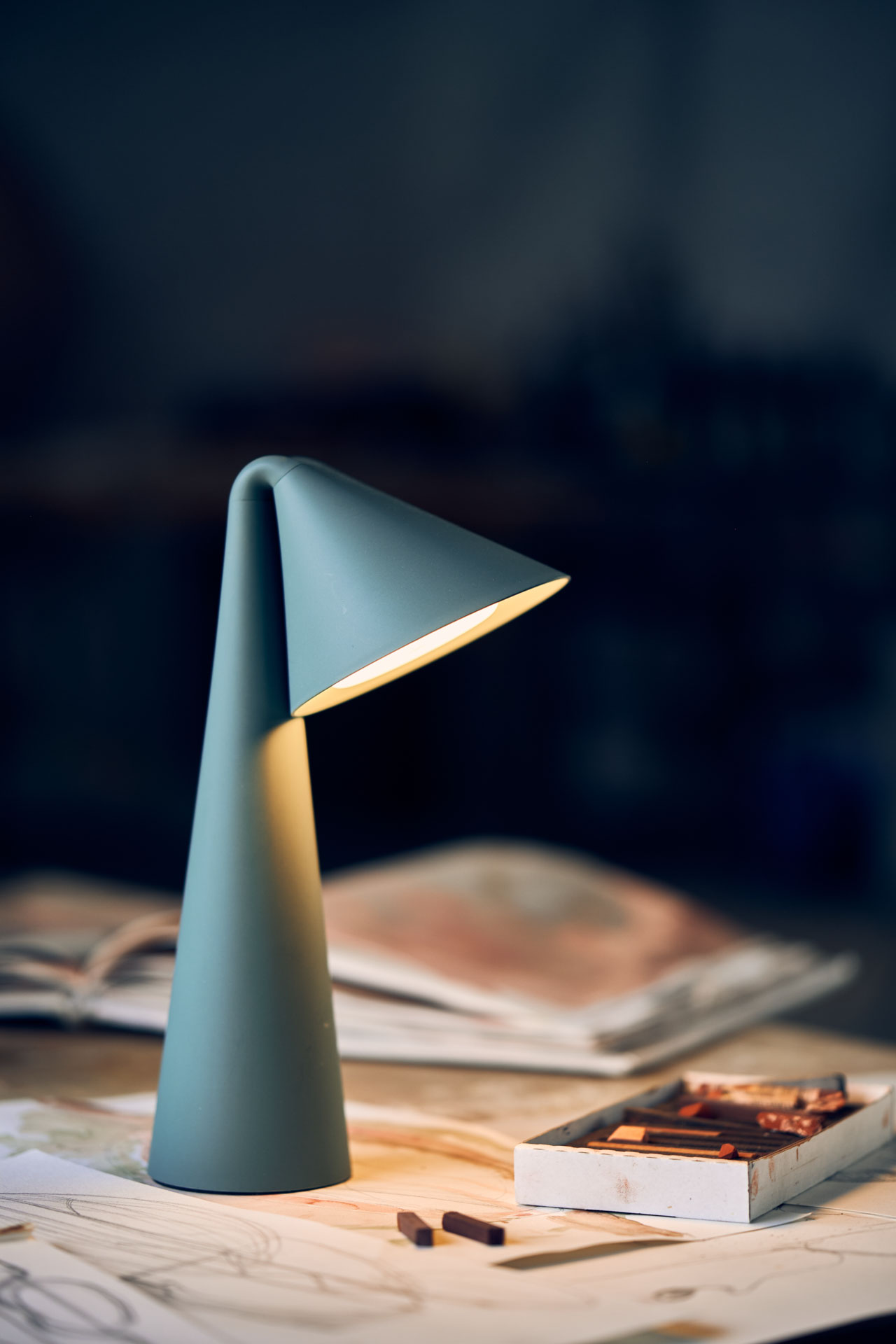 FRANDSEN // Ami Portable Lamp - Tischleuchte, sage green