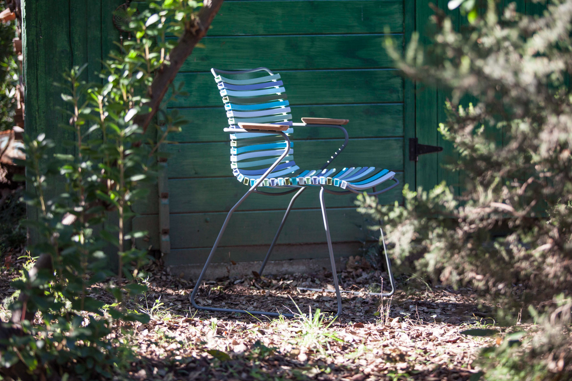 Houe // CLICK Dining Chair - garden chair with armrest, muted white