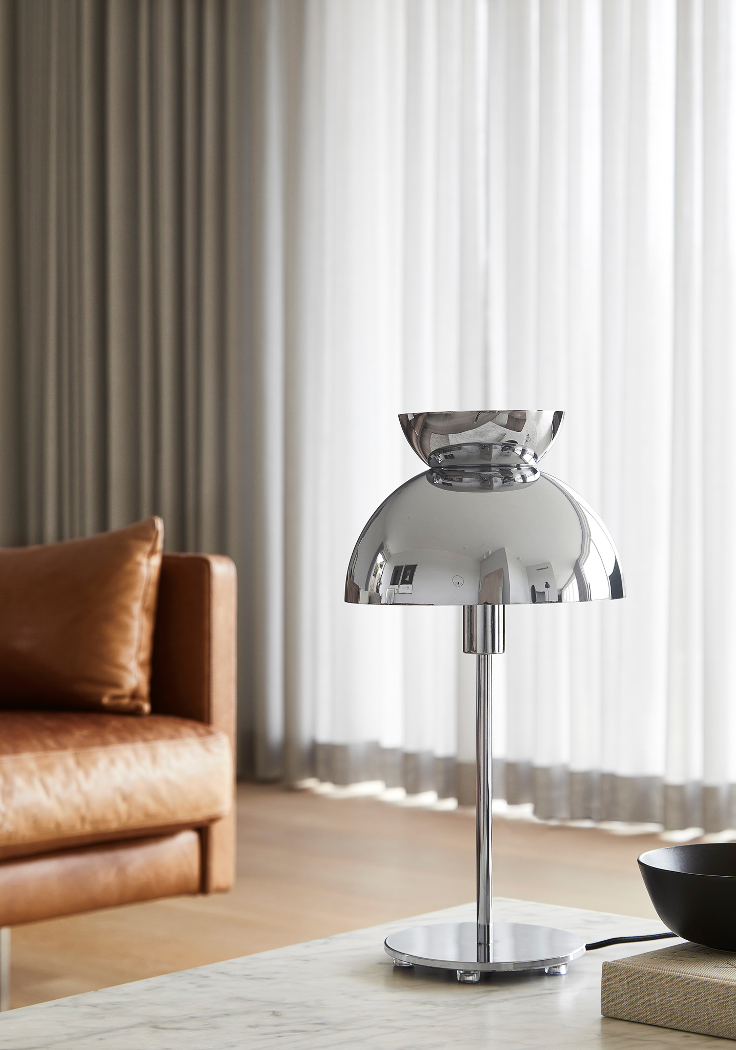 FRANDSEN // BUTTERFLY TABLE LAMP EU - CHROME