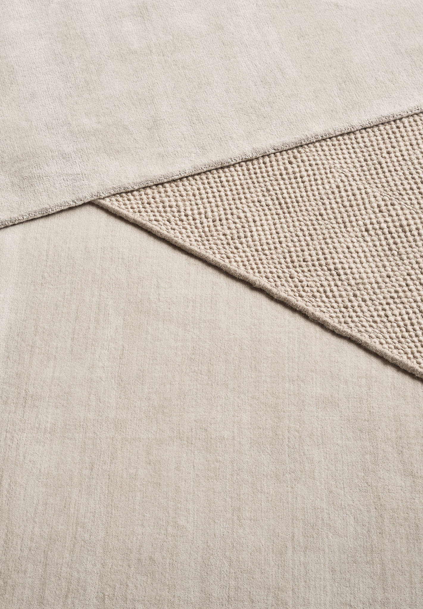 VIPP 143 // CARPET 200X300 | DARK BEIGE