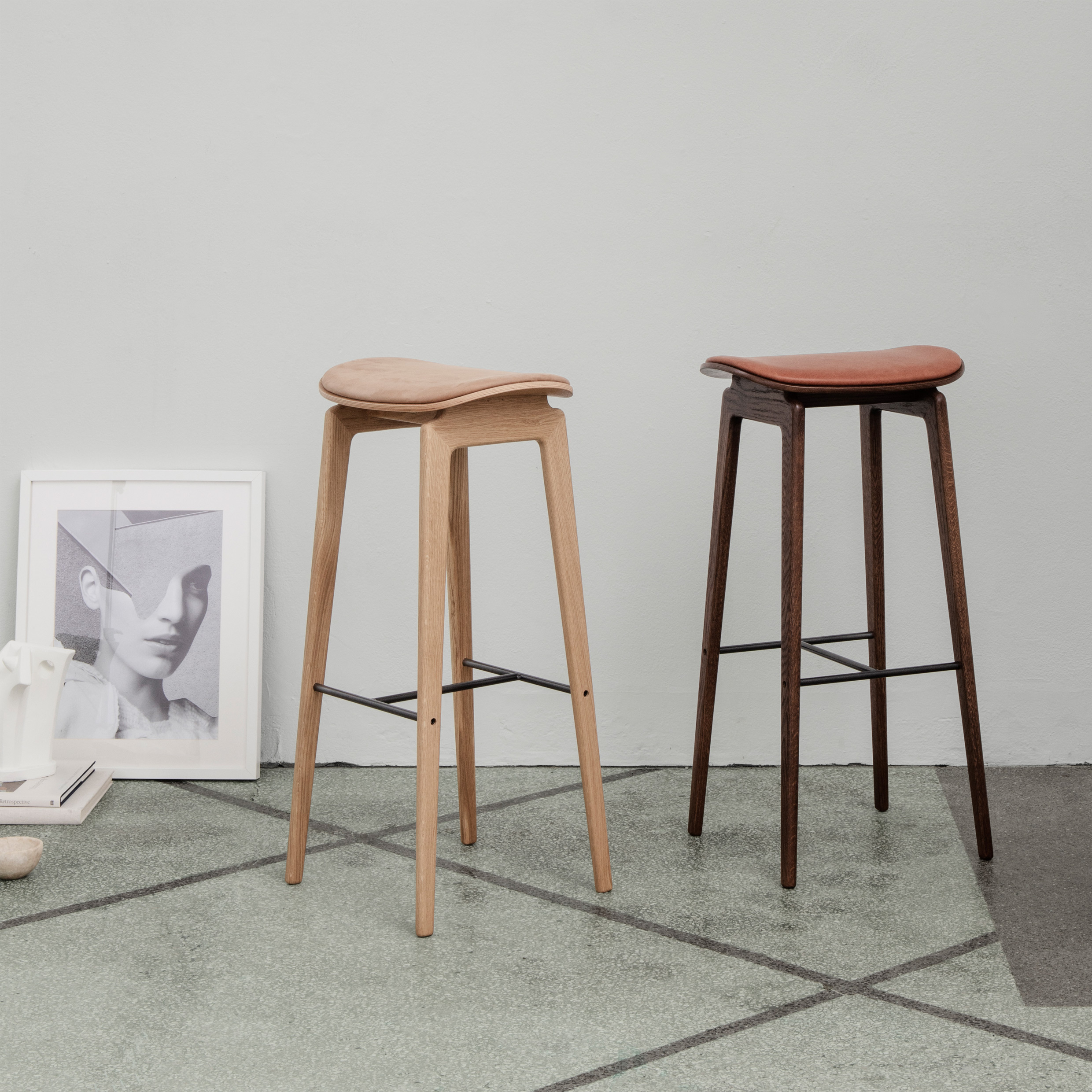 NORR11 // NY11 - COUNTER STOOL | OAK BLACK | LEATHER DUNES ANTHRACITE 21003 | 65 CM