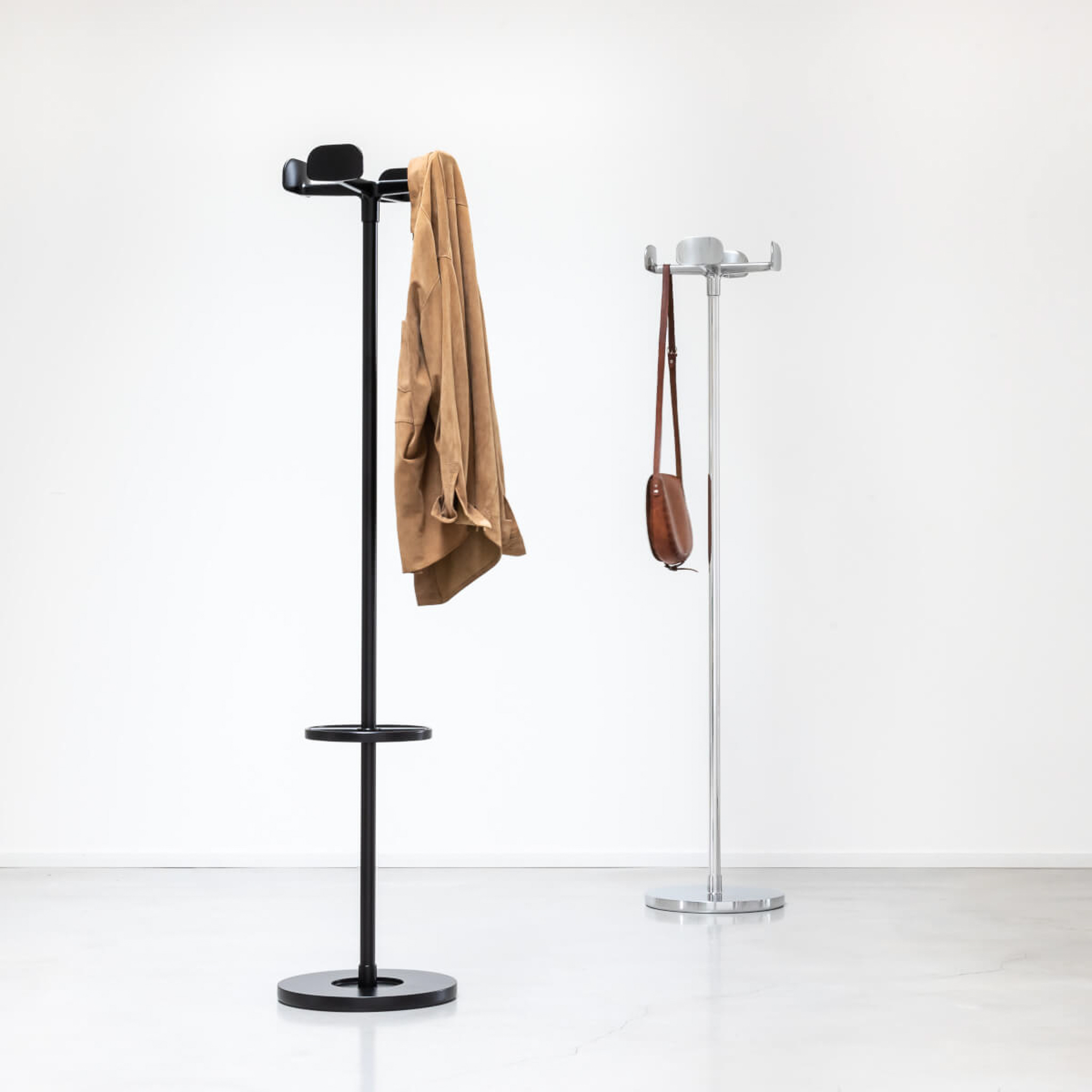 MAGIS // FOUR LEAVES - WARDROBE | INCL. UMBRELLA STAND | POLISHED