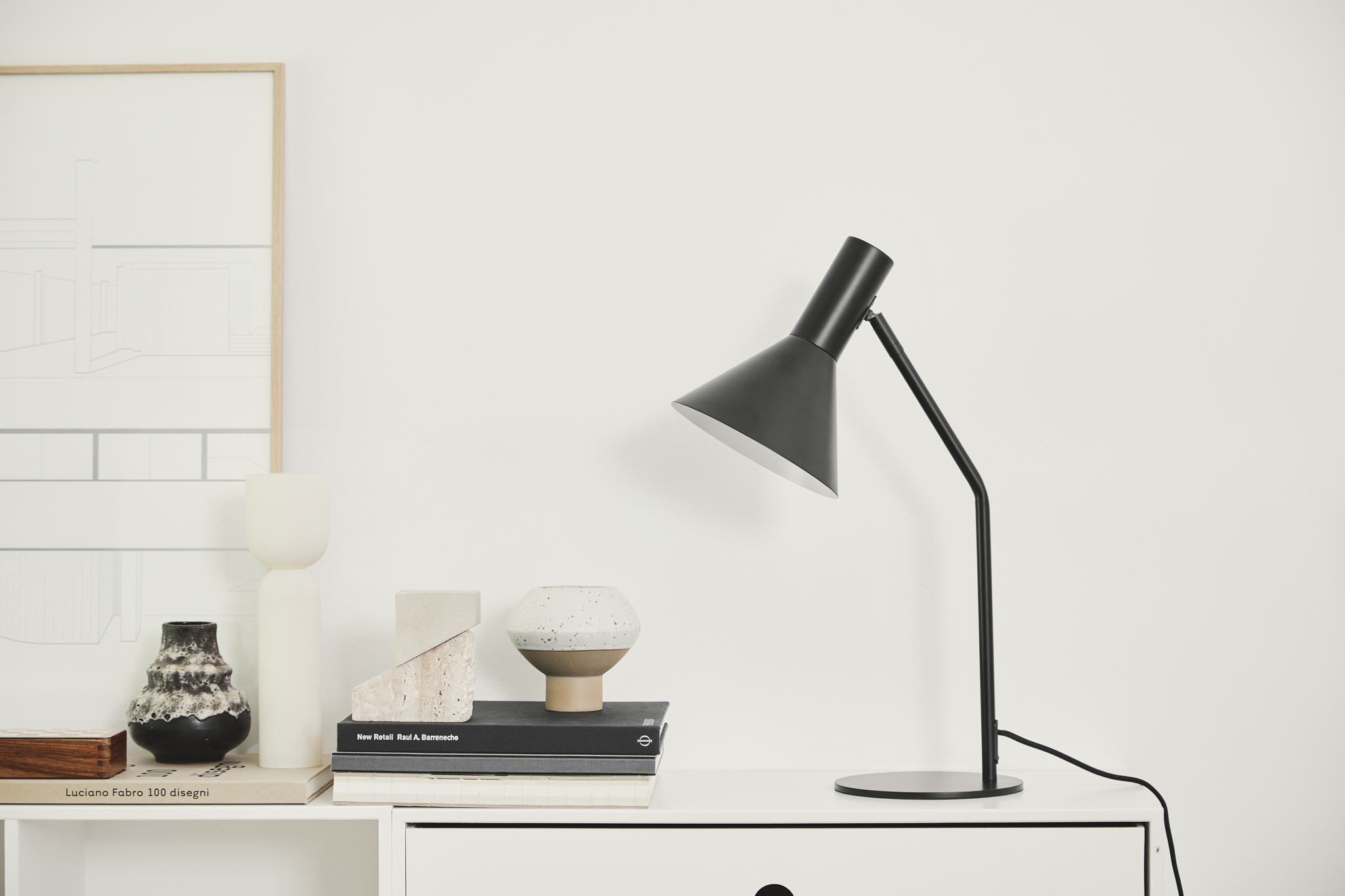 FRANDSEN // LYSS TABLE LAMP EU - MATT BLACK