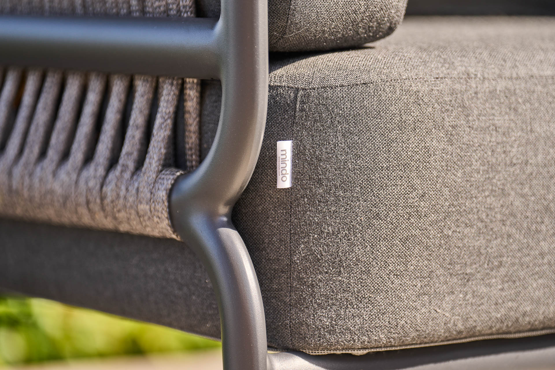 MINDO // MINDO 106 HIGH BACK LOUNGE CHAIR - DARK GREY | BLACK