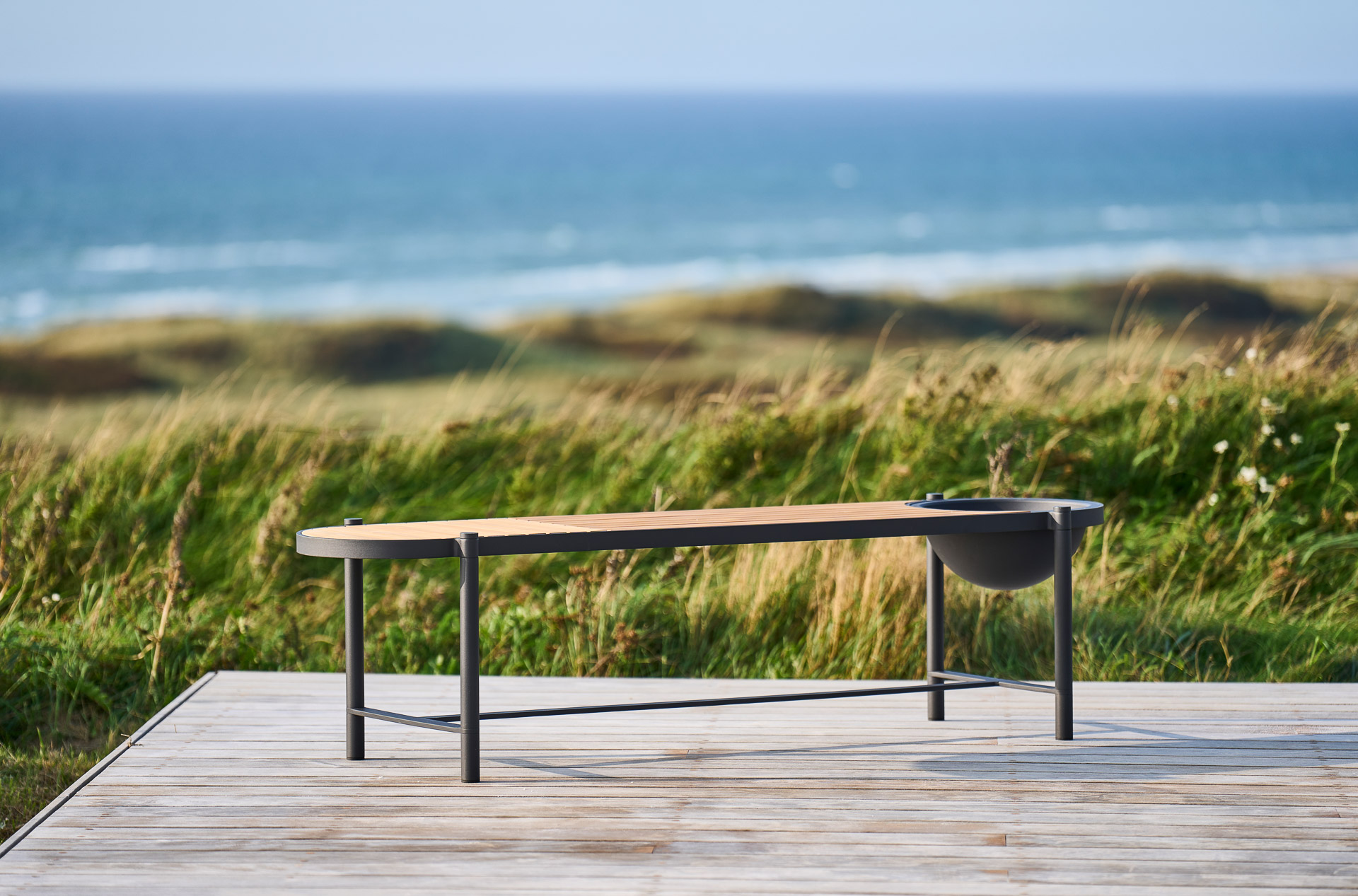 MINDO // MINDO 117 BENCH W BOWL | DARK GRAY