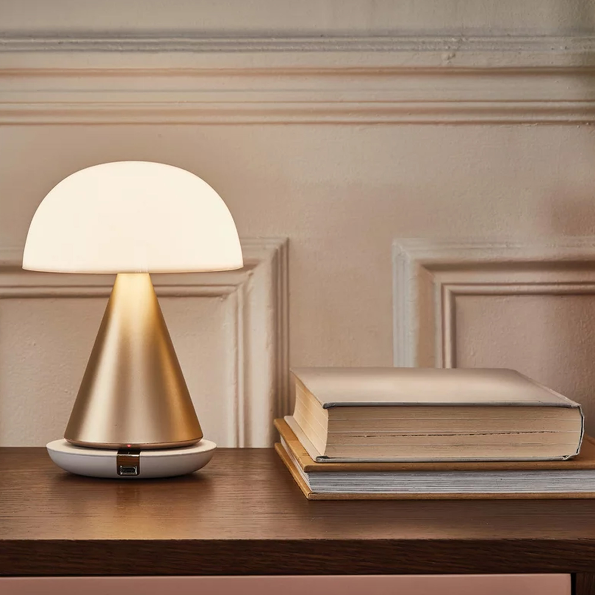 LEXON DESIGN // MINA L - LED TABLE LAMP | GOLD