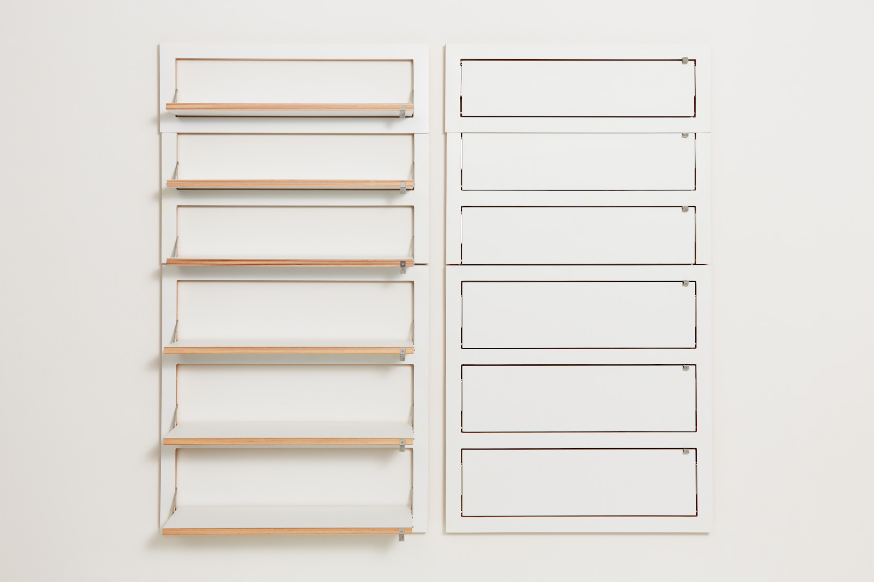 AMBIVALENZ // FLÄPPS - SHELF | 80X80-3 | WHITE