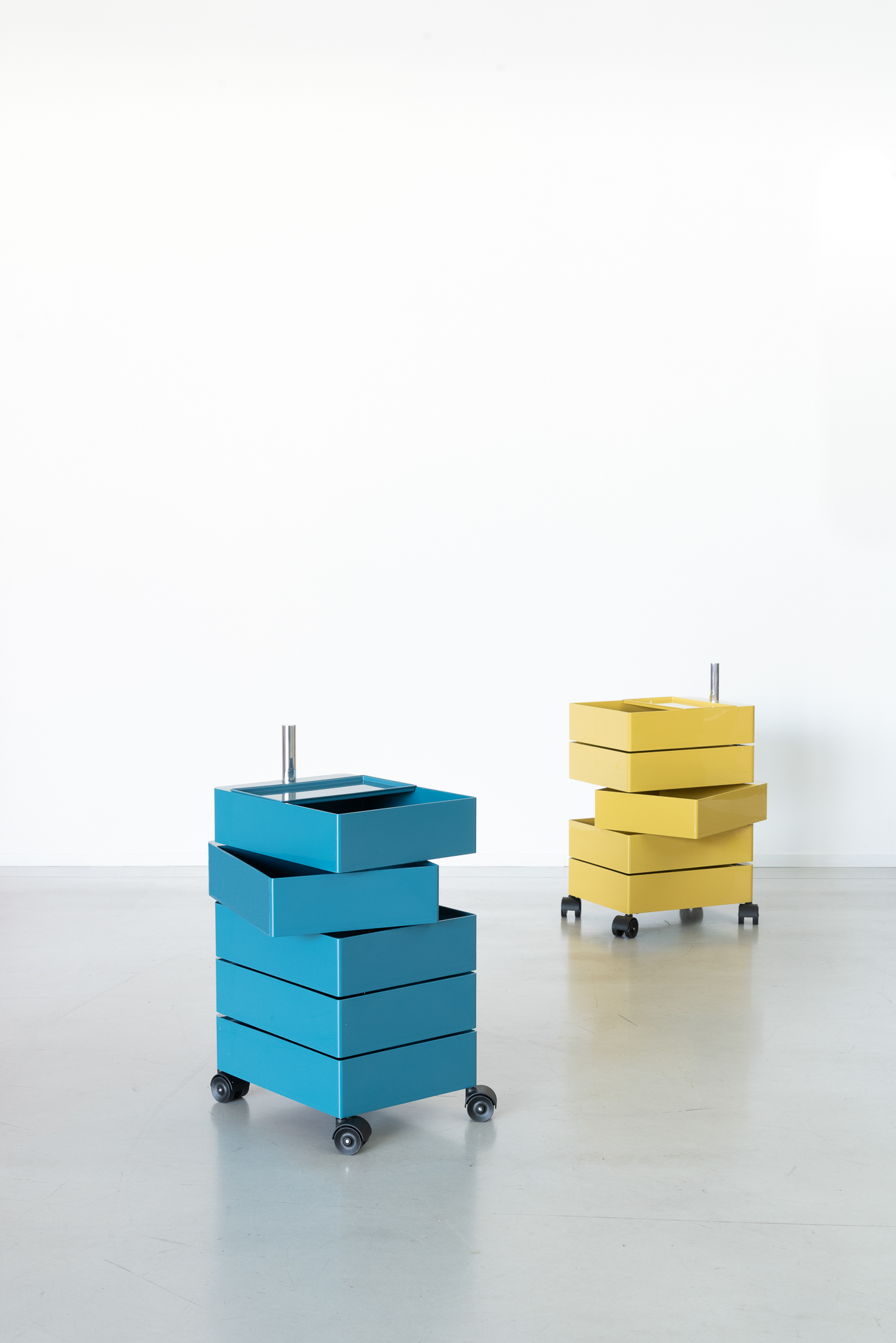 MAGIS // 360° - ROLLCONTAINER | 5 SCHUBLADEN | BLUE