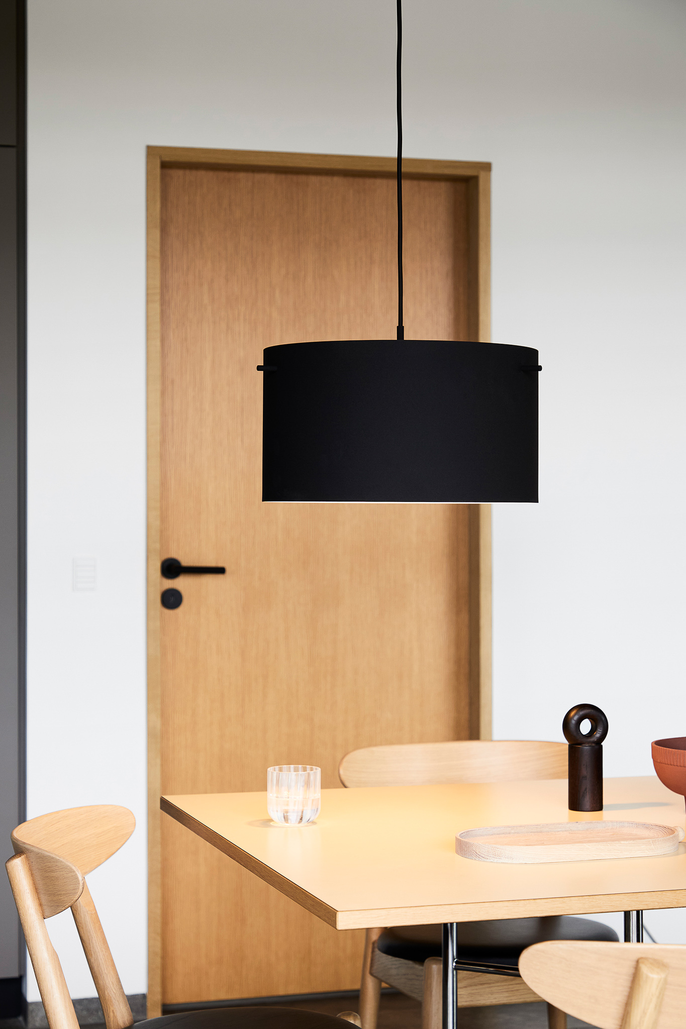 FRANDSEN // FM 1954 PENDANT Ø28 EU - PENDELLEUCHTE | MATT BLACK STRUCTURE