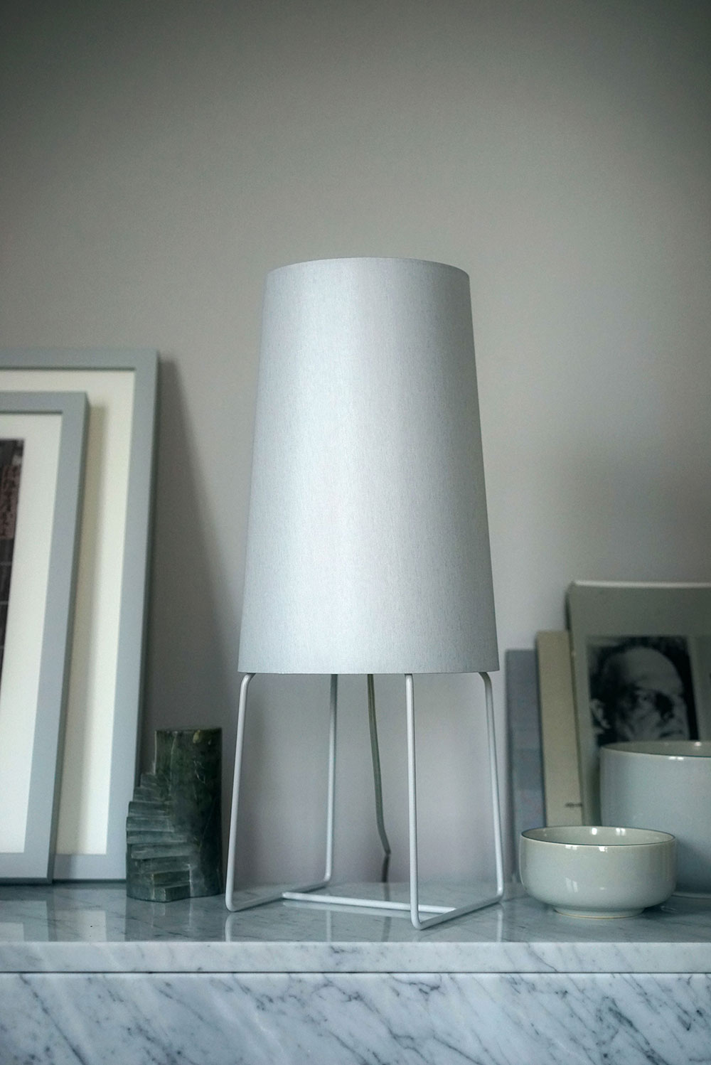 frauMaier // MiniSophie - Table lamp, white, hand switch