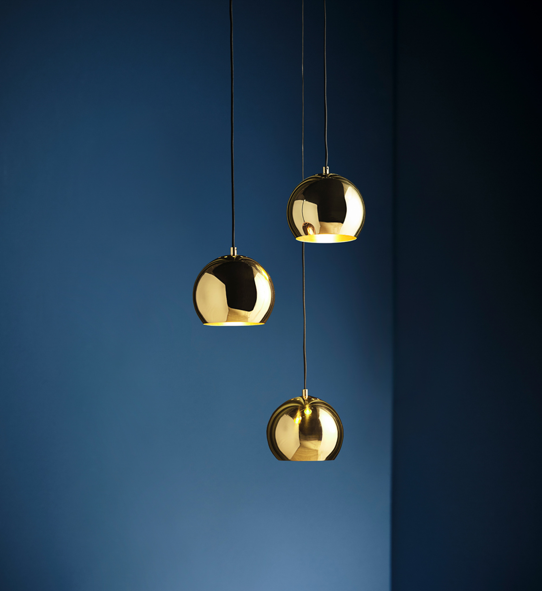 FRANDSEN // BALL PENDANT Ø18 EU - PENDELLEUCHTE | SOLID BRASS