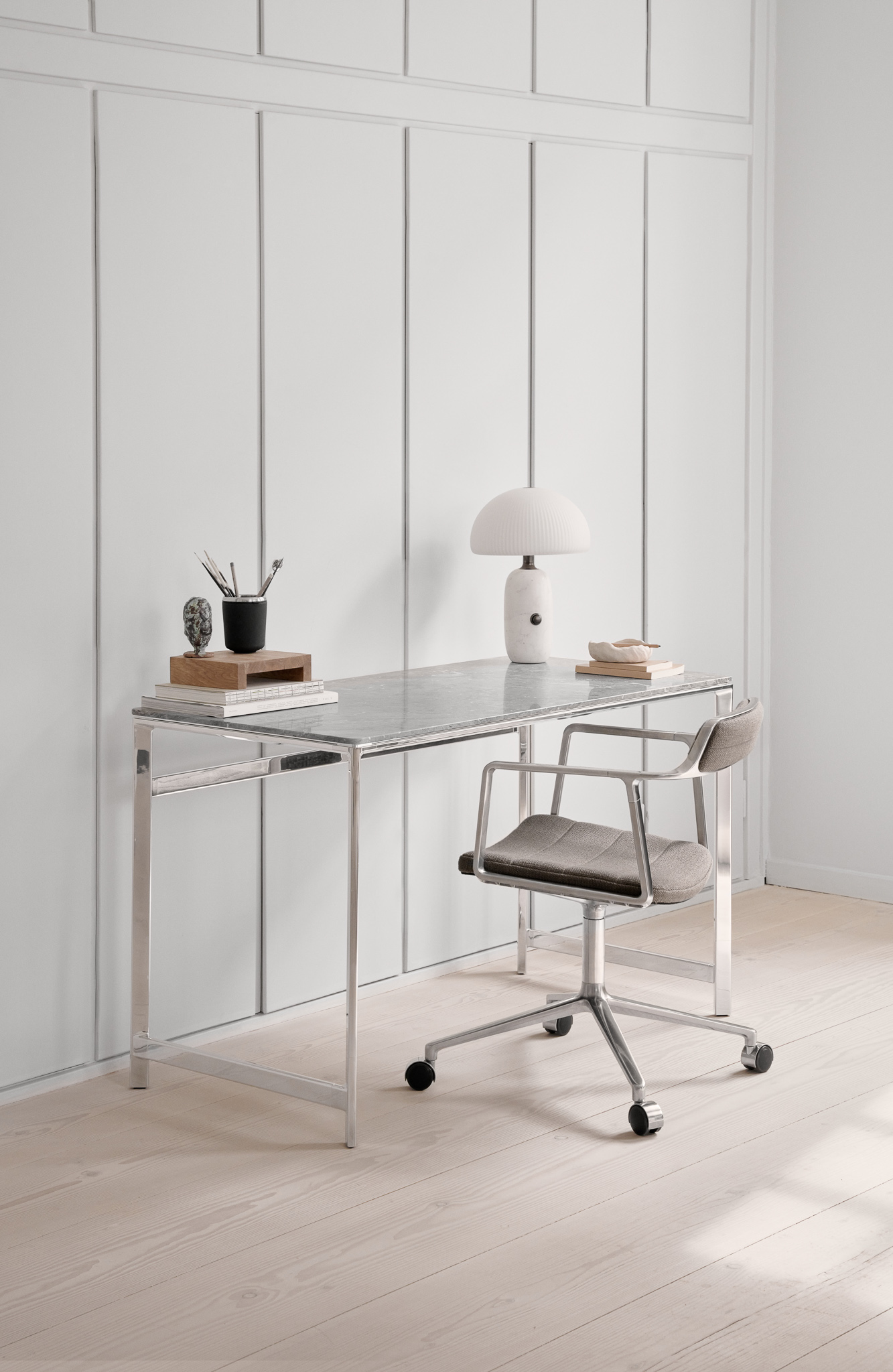 VIPP 430 // STUDIO DESK | 60X125 | OCEAN GREY