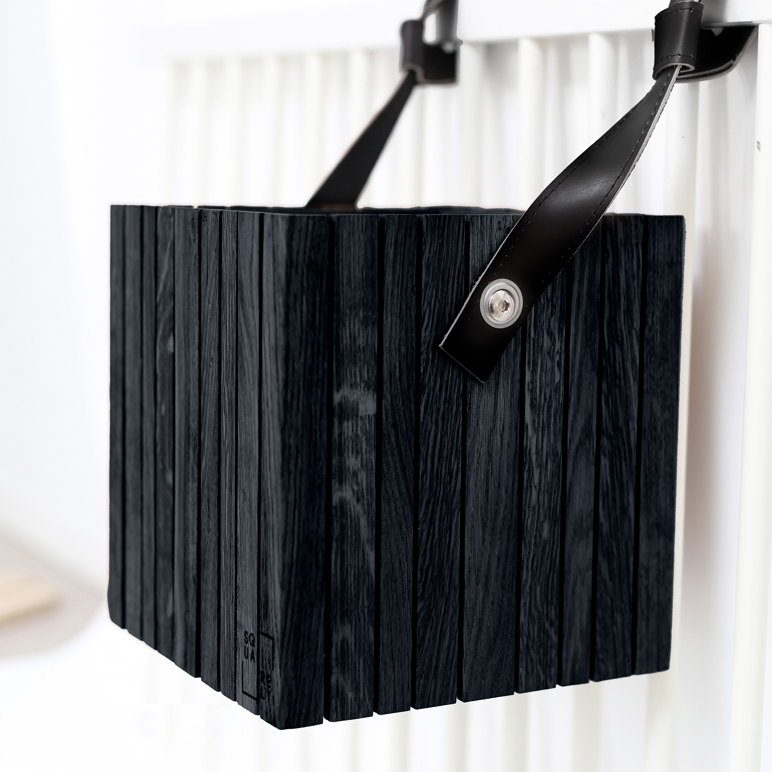 SQUARELY // HOLD ON - HANGING SYSTEM SHORT | LEATHER | BLACK