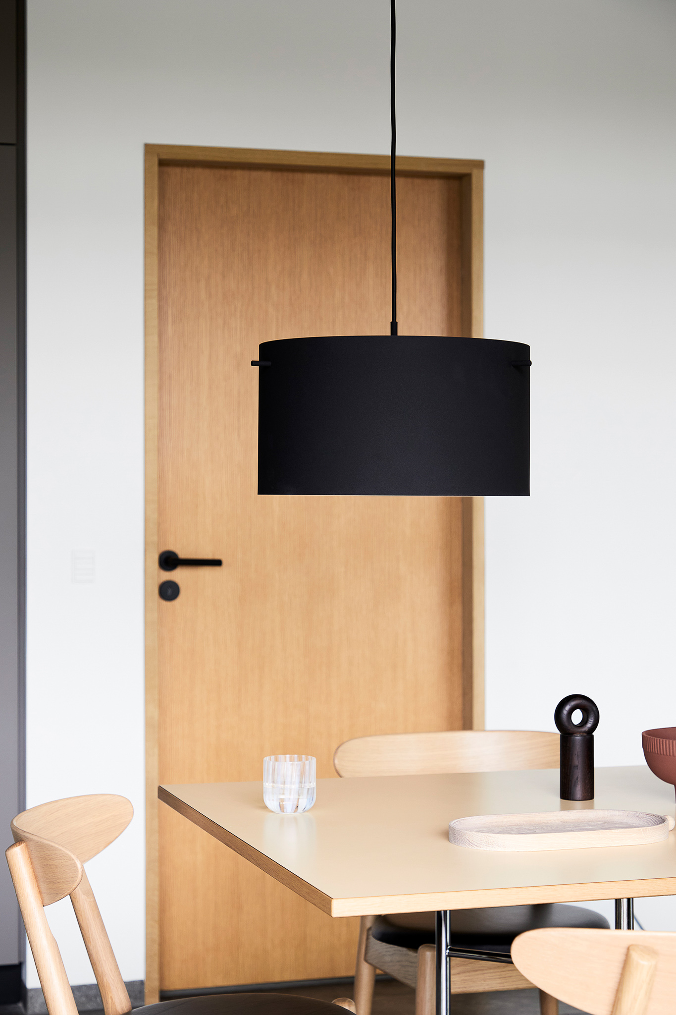 FRANDSEN // FM 1954 PENDANT Ø28 EU - PENDELLEUCHTE | MATT BLACK STRUCTURE