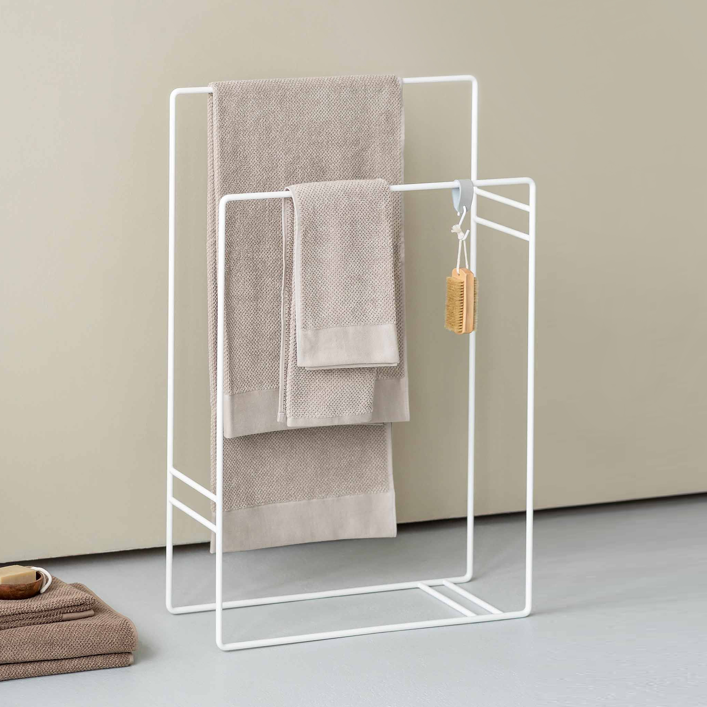 METALLBUDE // DELAYA - TOWEL RACK