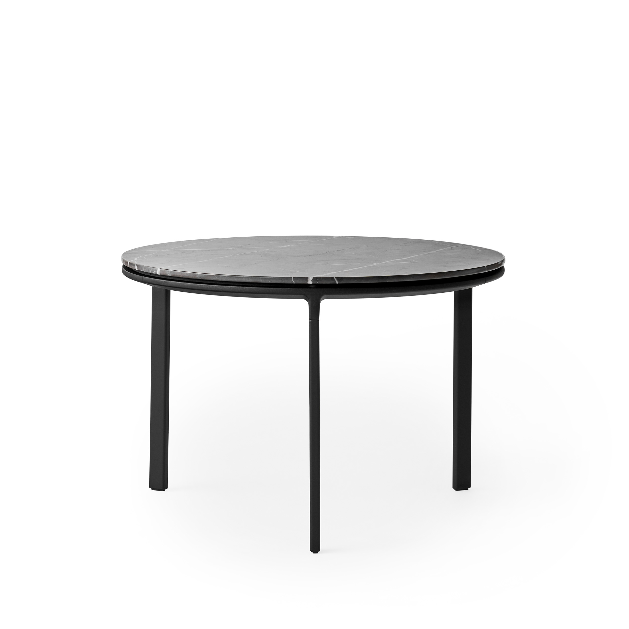 VIPP 423 // COFFEE TABLE - SIDE TABLE, Ø60, DARK OAK VENEER