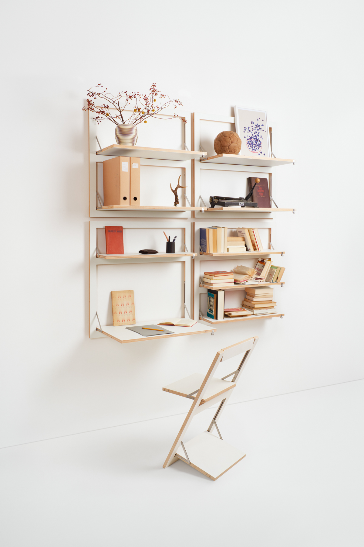 AMBIVALENZ // FLÄPPS - SHELF | 80X80-3 | WHITE