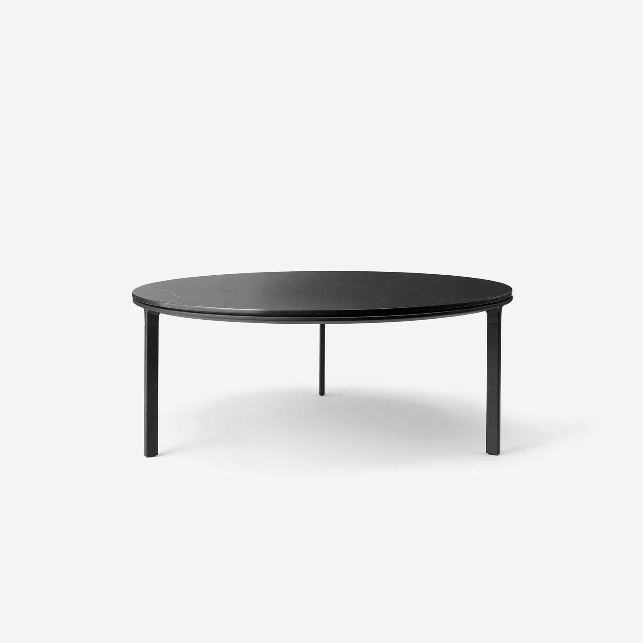 VIPP425 // COFFEE TABLE - Ø90 | MARBLE | BLACK