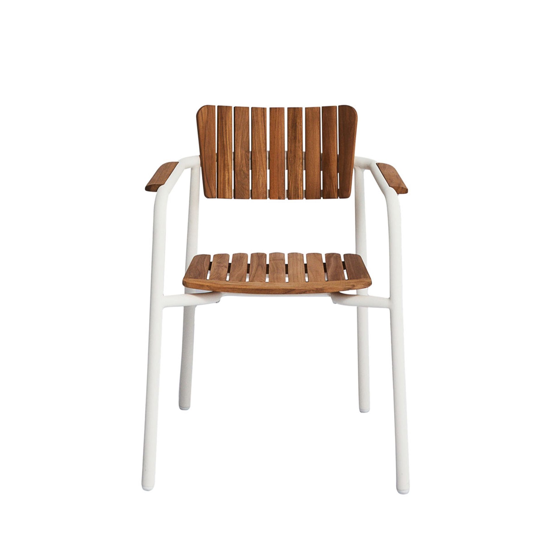 MINDO // MINDO 119 DINING CHAIR W ARMS | LIGHT GREY