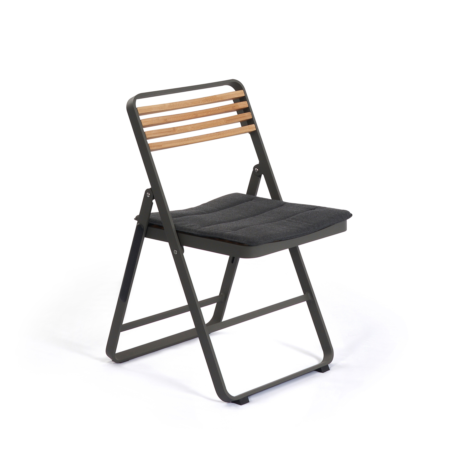 MINDO // MINDO 121 FOLDABLE DINING CHAIR | DARK GREY