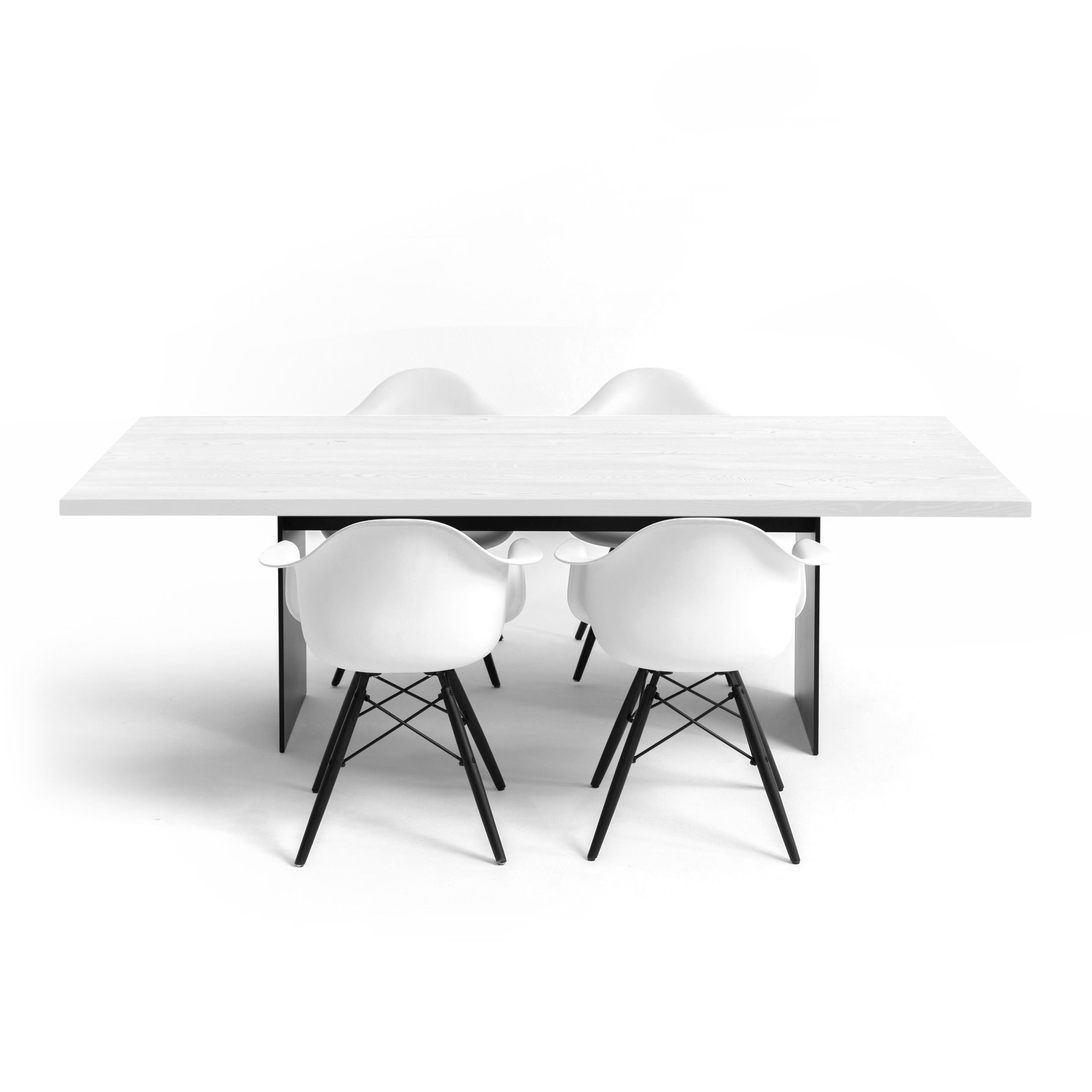 FORM EXCLUSIVE // FYNN - DINING TABLE | GERMAN OAK | WHITE OILED - SLEEK BLACK - 240CM X 100CM X 4CM