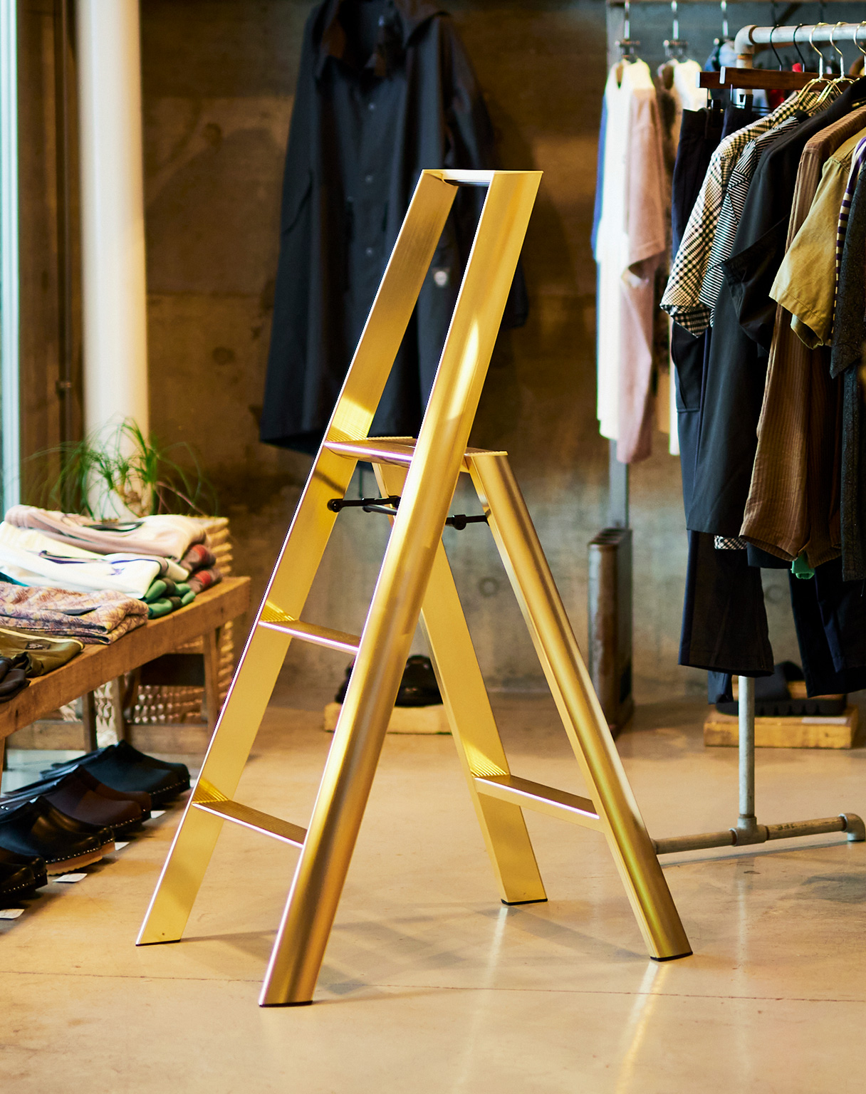 METAPHYS // LUCANO PREMIUM 3 STEP - STEP LADDER | 3-STEP | GOLD